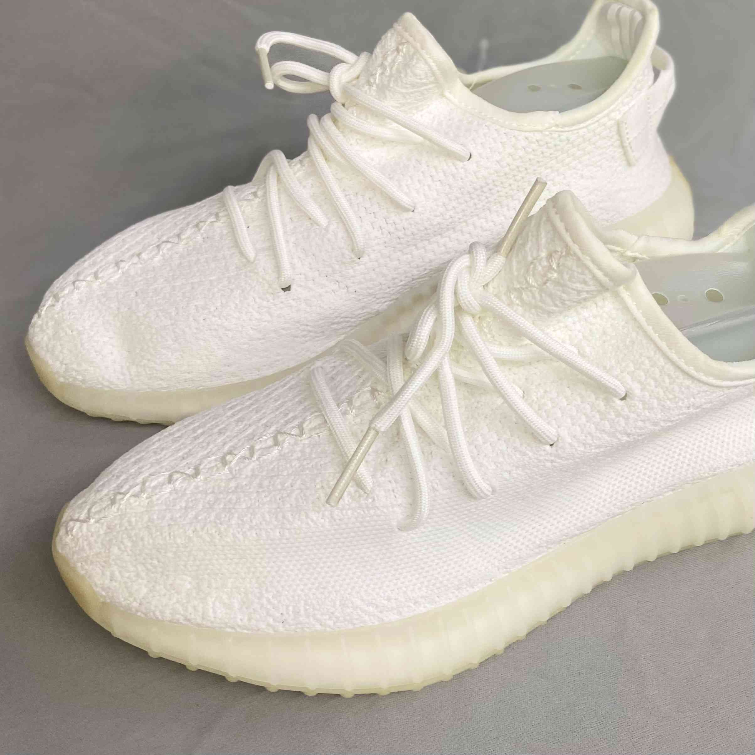 Yeezy Boost 350 v2 Cream White