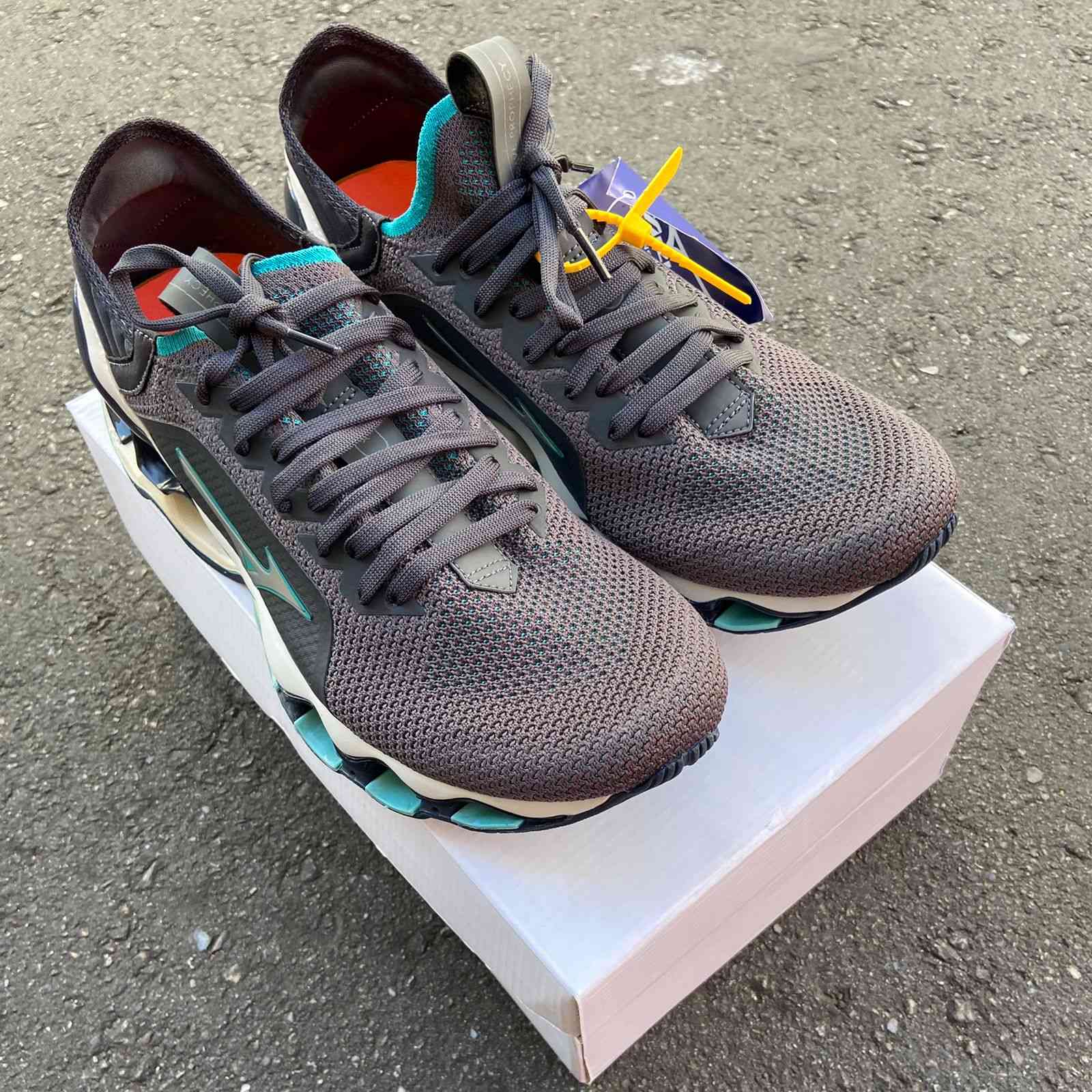 Wave Prophecy X Grey Blue