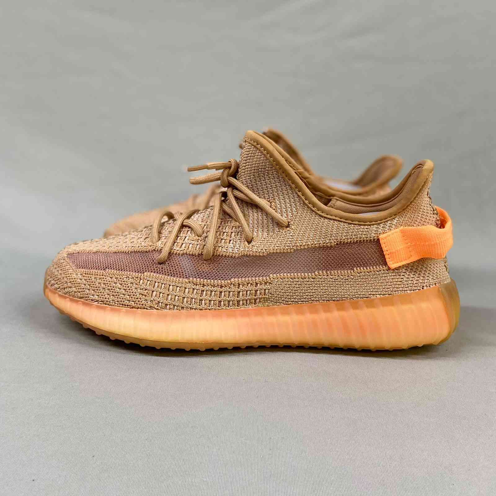 Yeezy Boost 350 v2 Clay