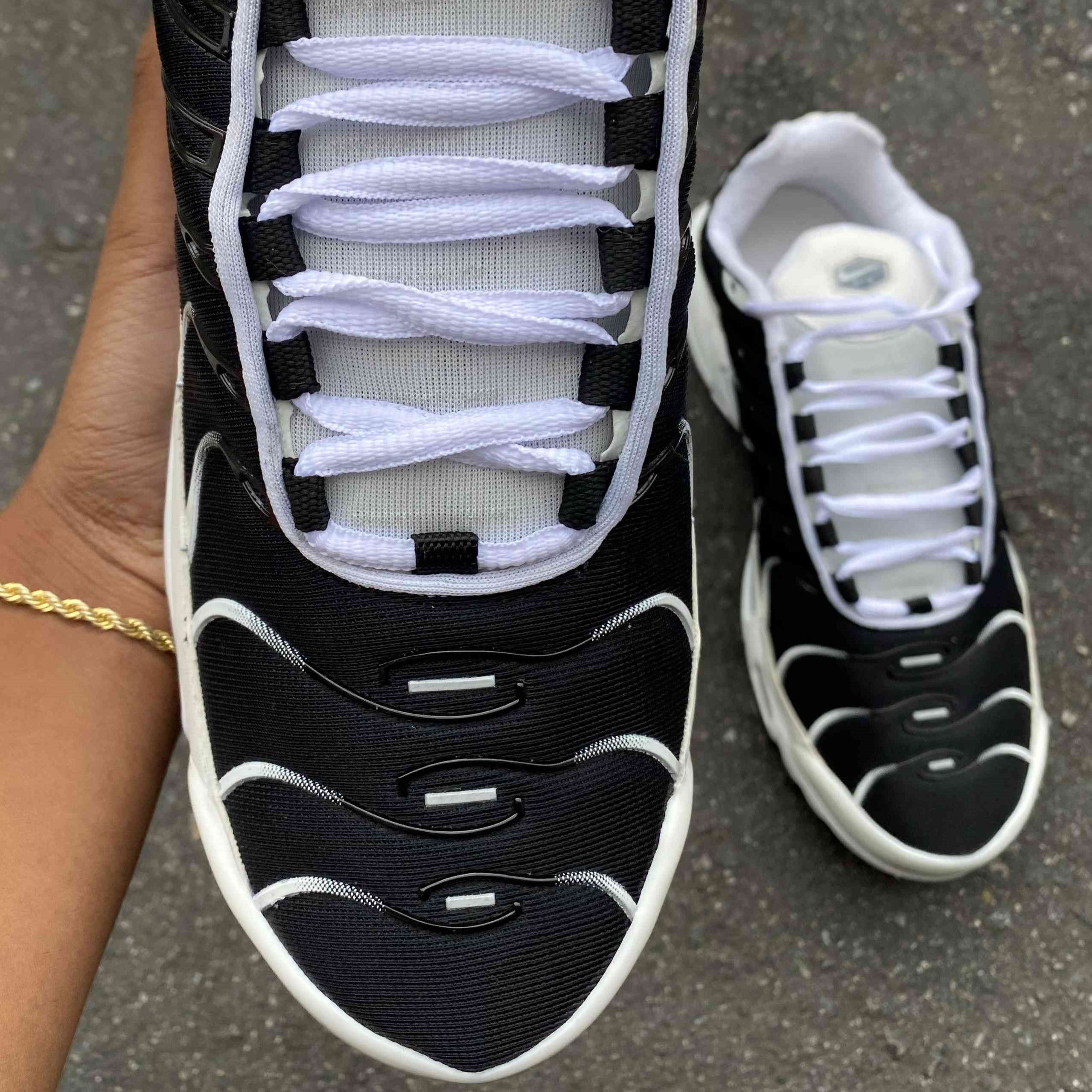 Air Max Plus TN White Black Metallic Pewter