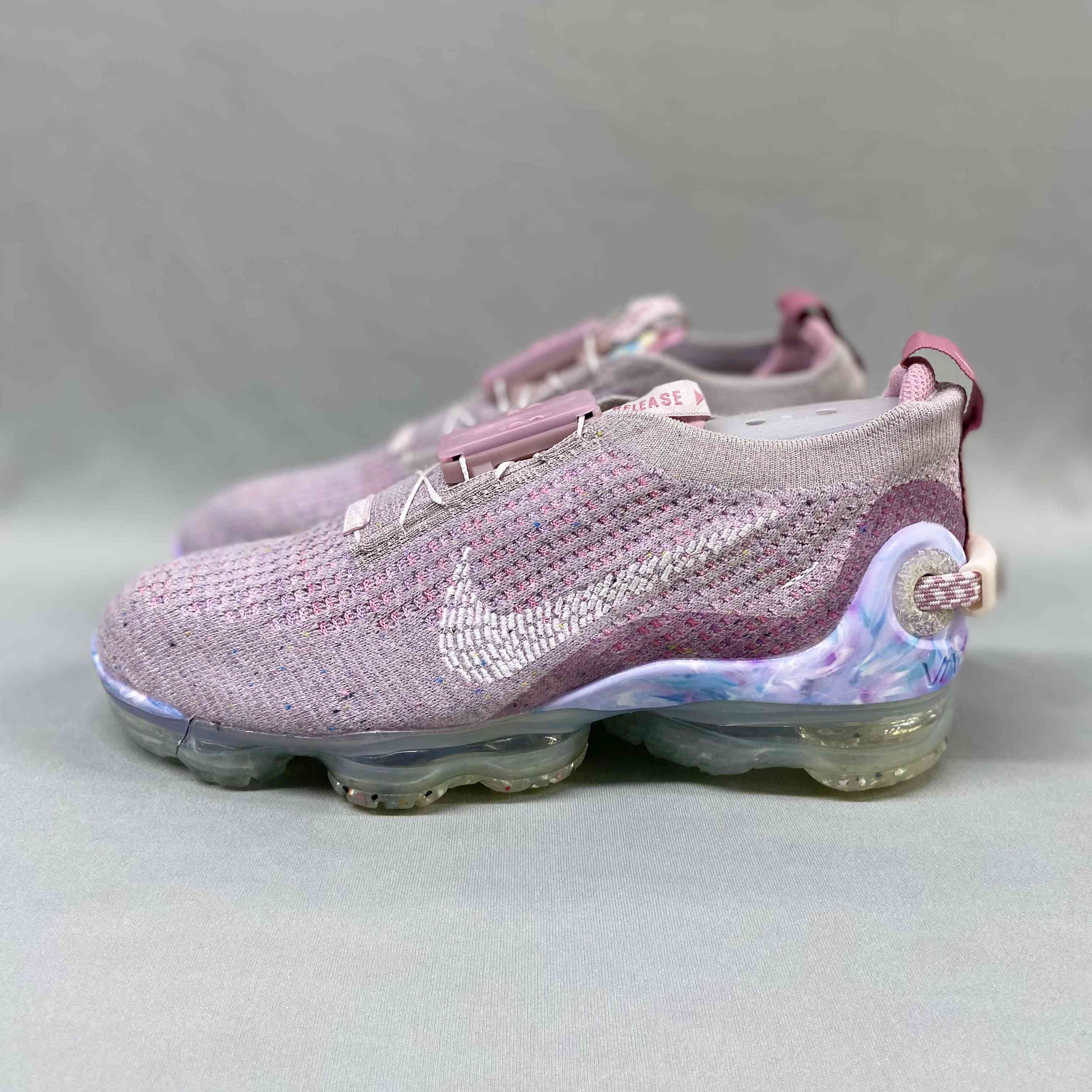 VaporMax 2020 Flyknit Light Arctic Pink