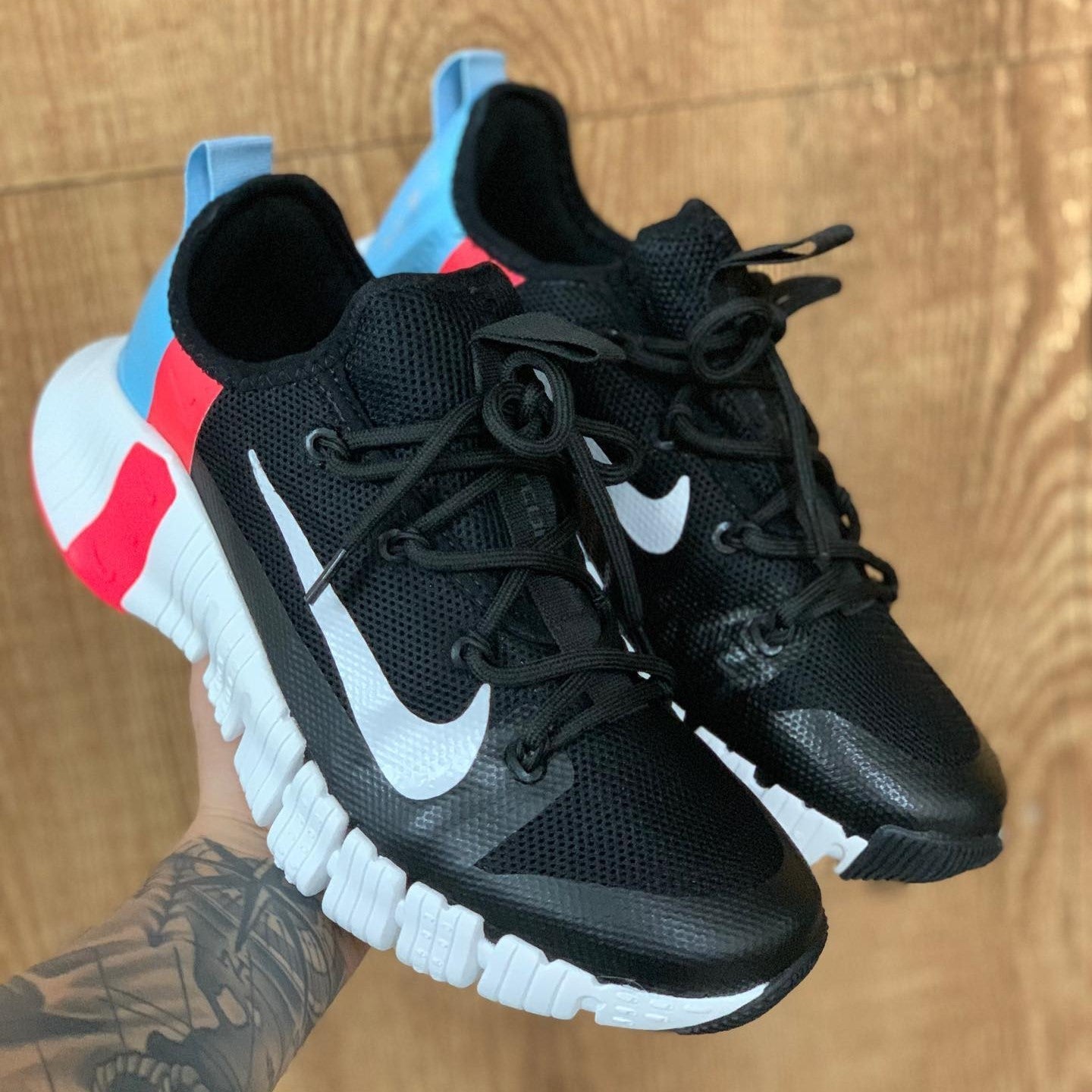 Free Metcon 3 Glacier Ice Crimson