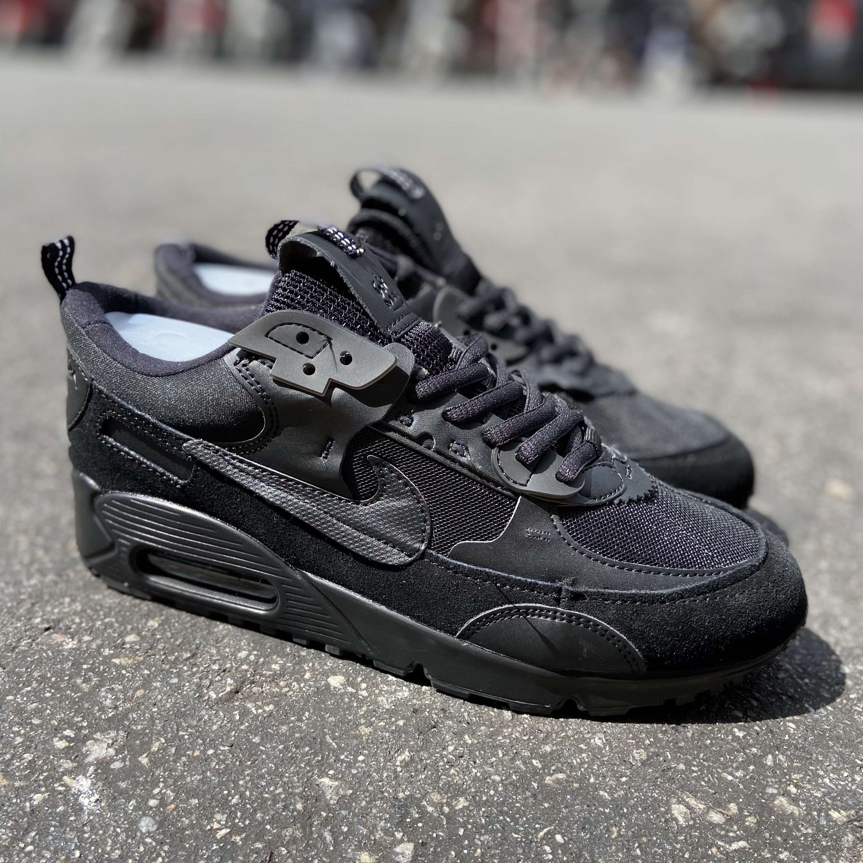 Air Max 90 Futura Triple Black