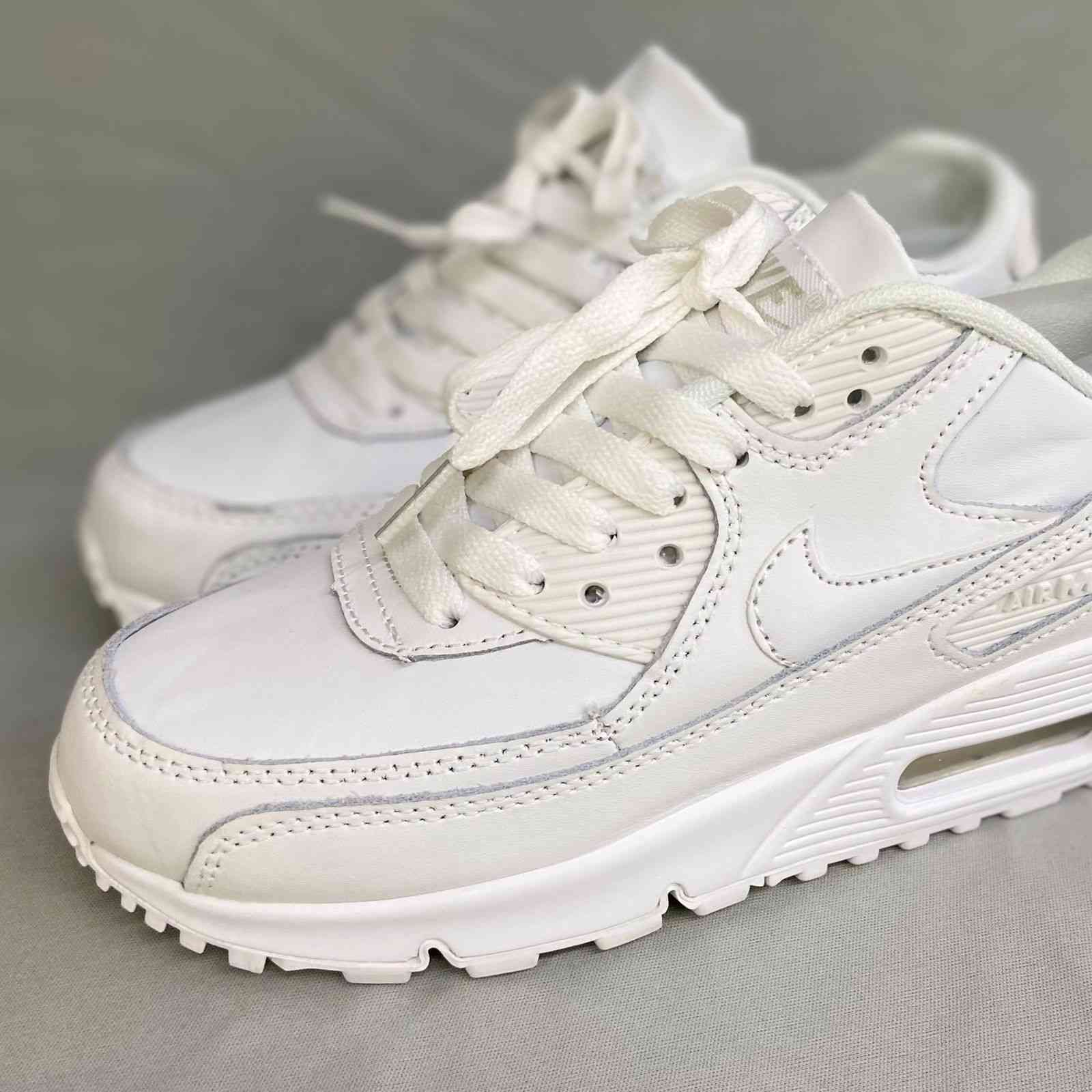 Air Max 90 Triple White