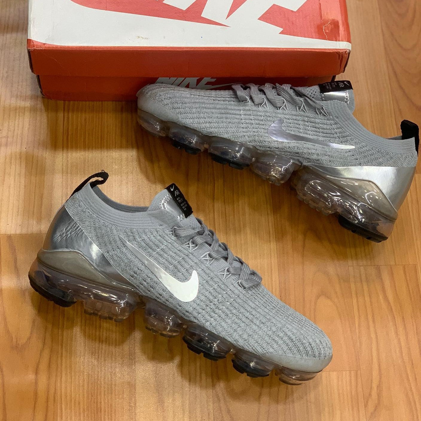 VaporMax Flyknit 3 White Silver