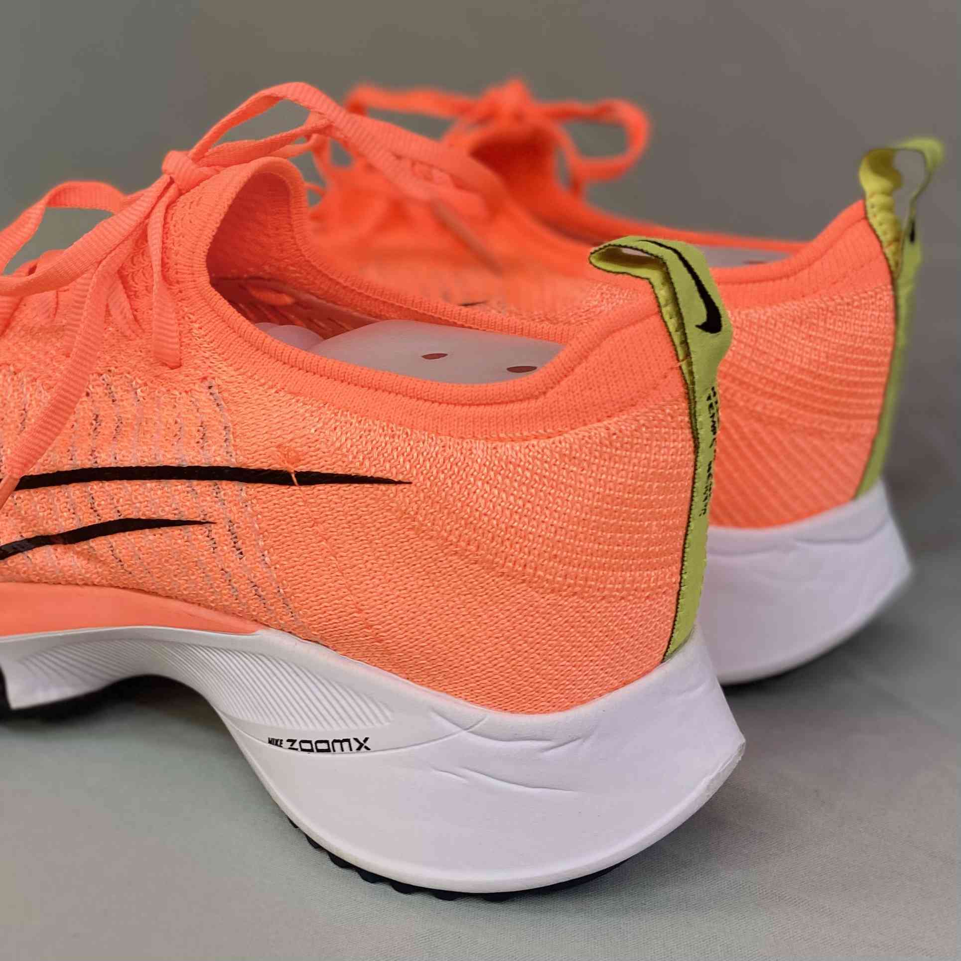 Air Zoom Tempo NEXT Flyknit Bright Mango