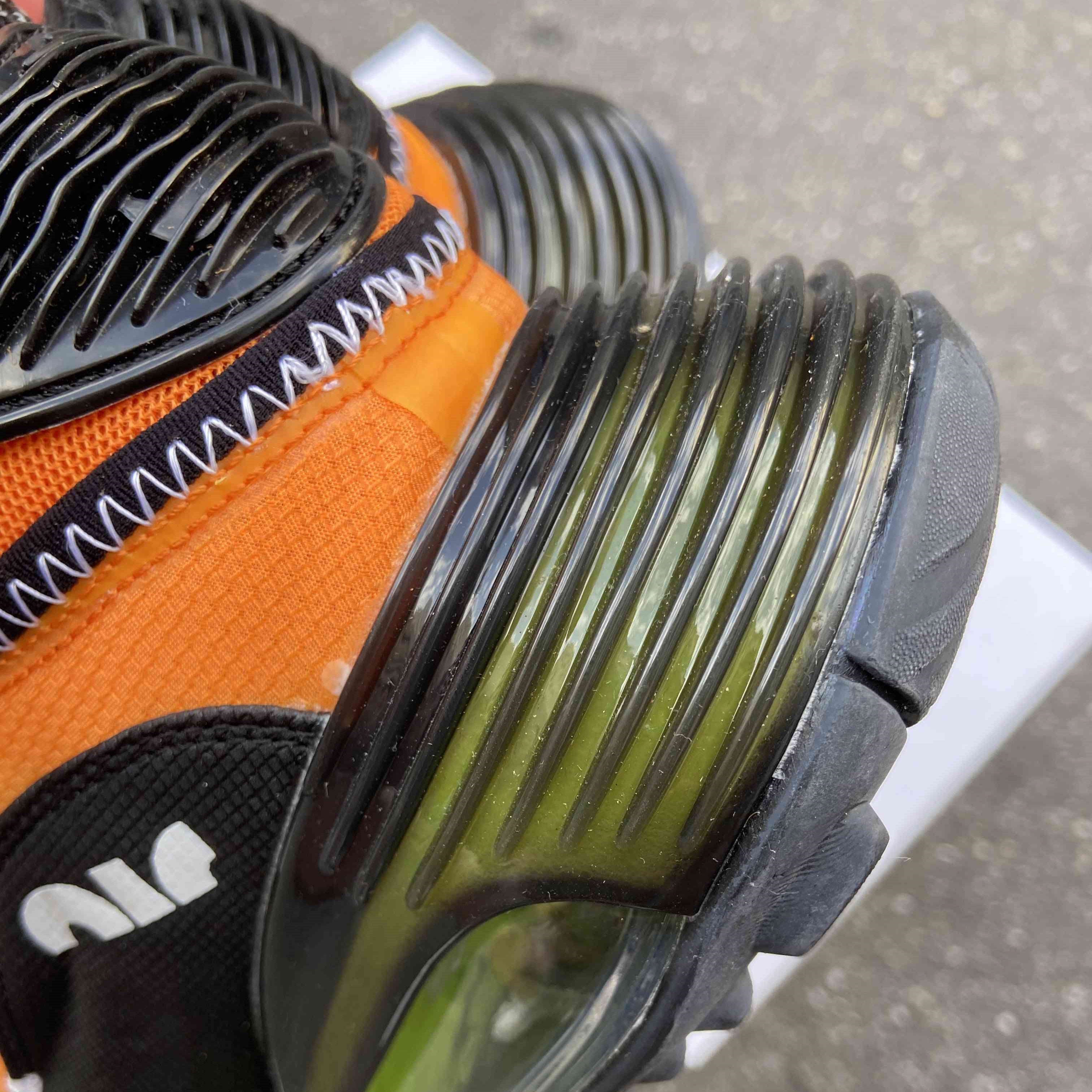 Air Max 2090 Black Orange