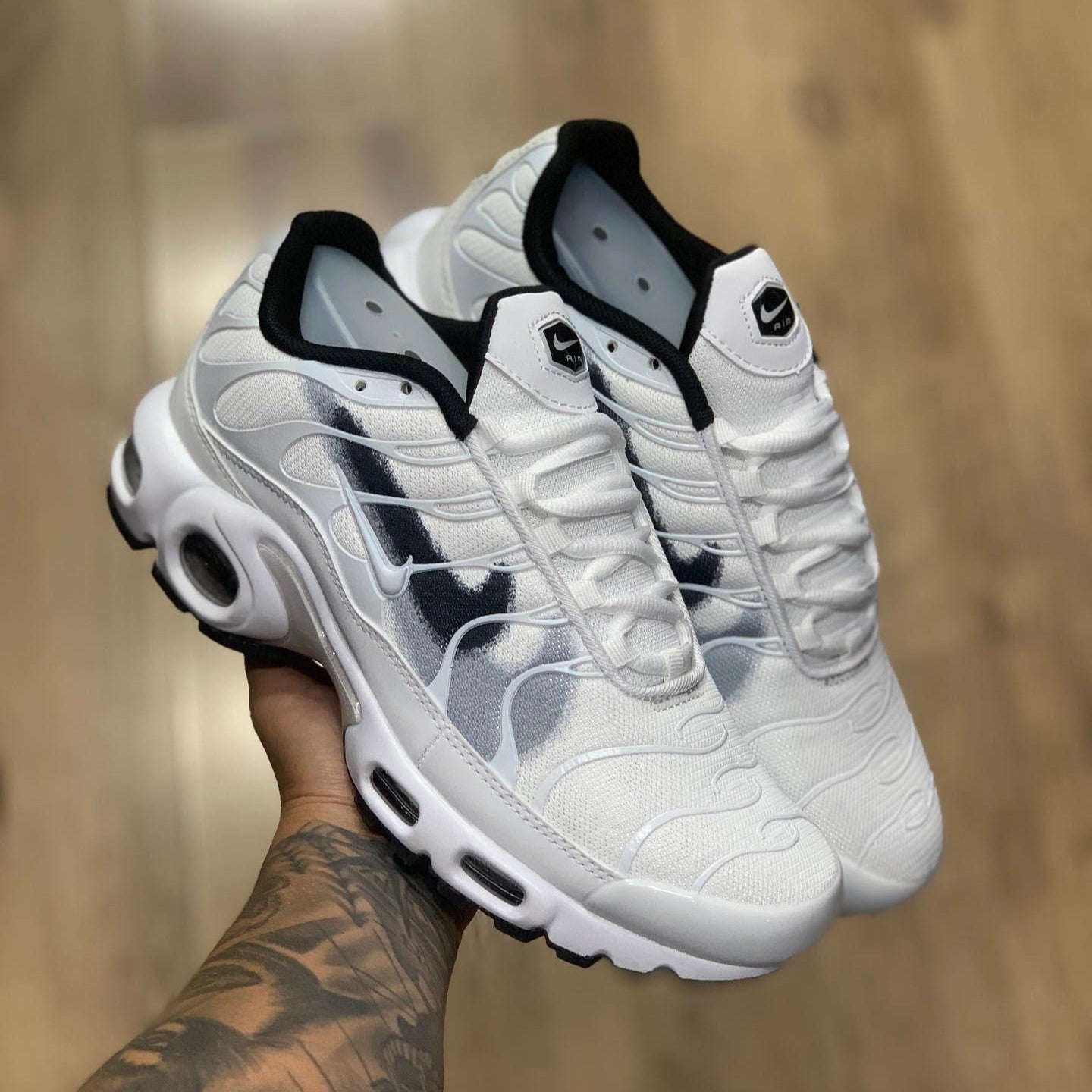 Air Max Plus TN Spray Paint Swoosh White Cool Grey
