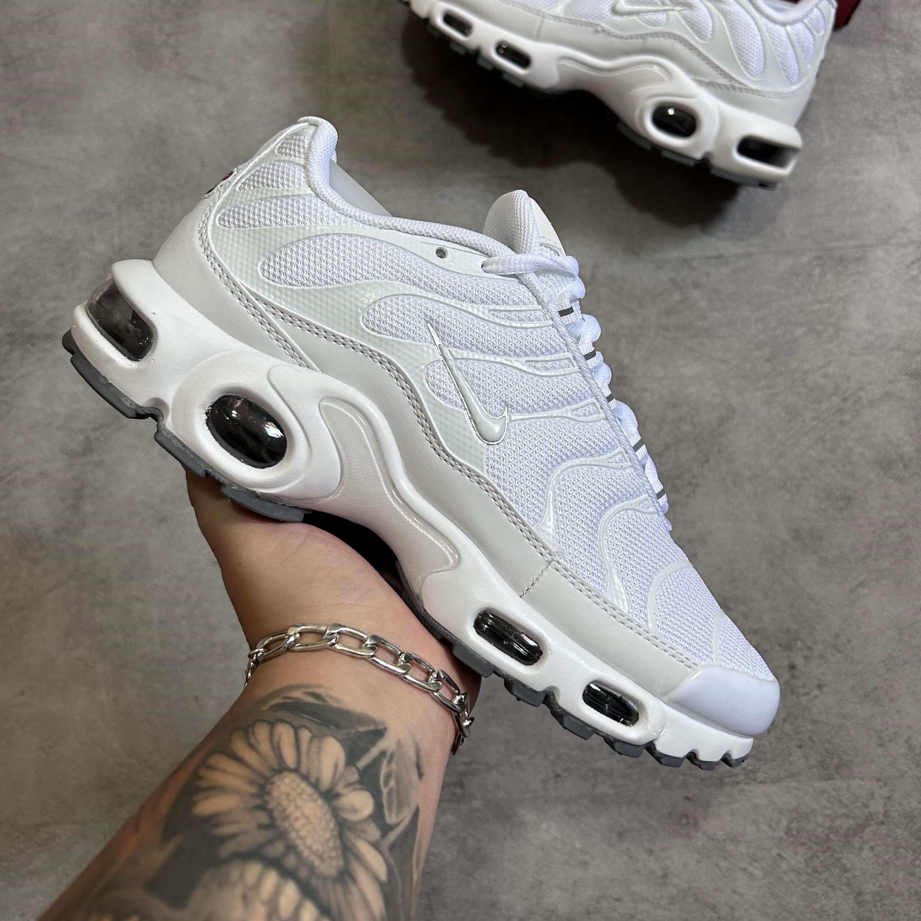 Air Max Plus TN Triple White