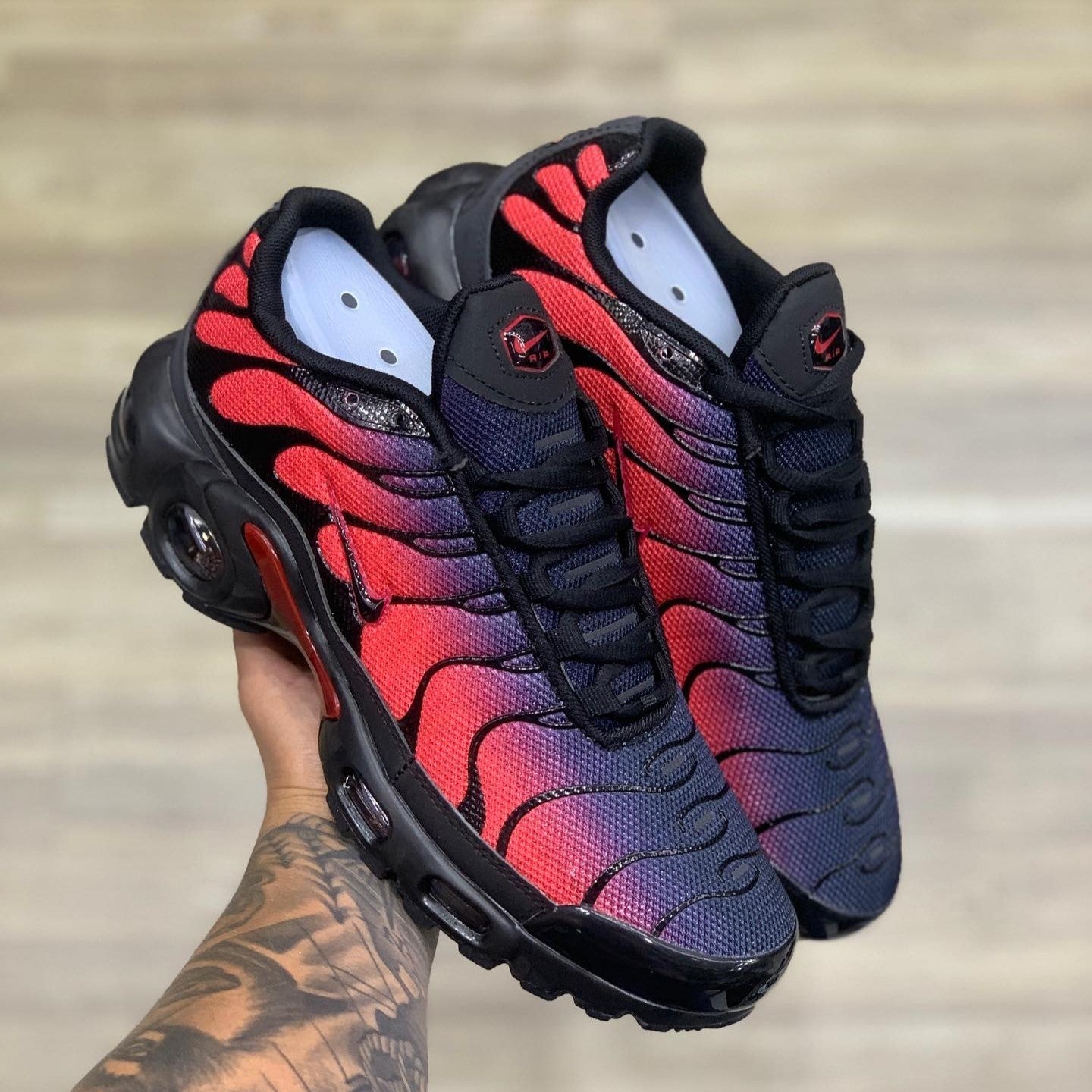 Air Max Plus TN Bred Gradient