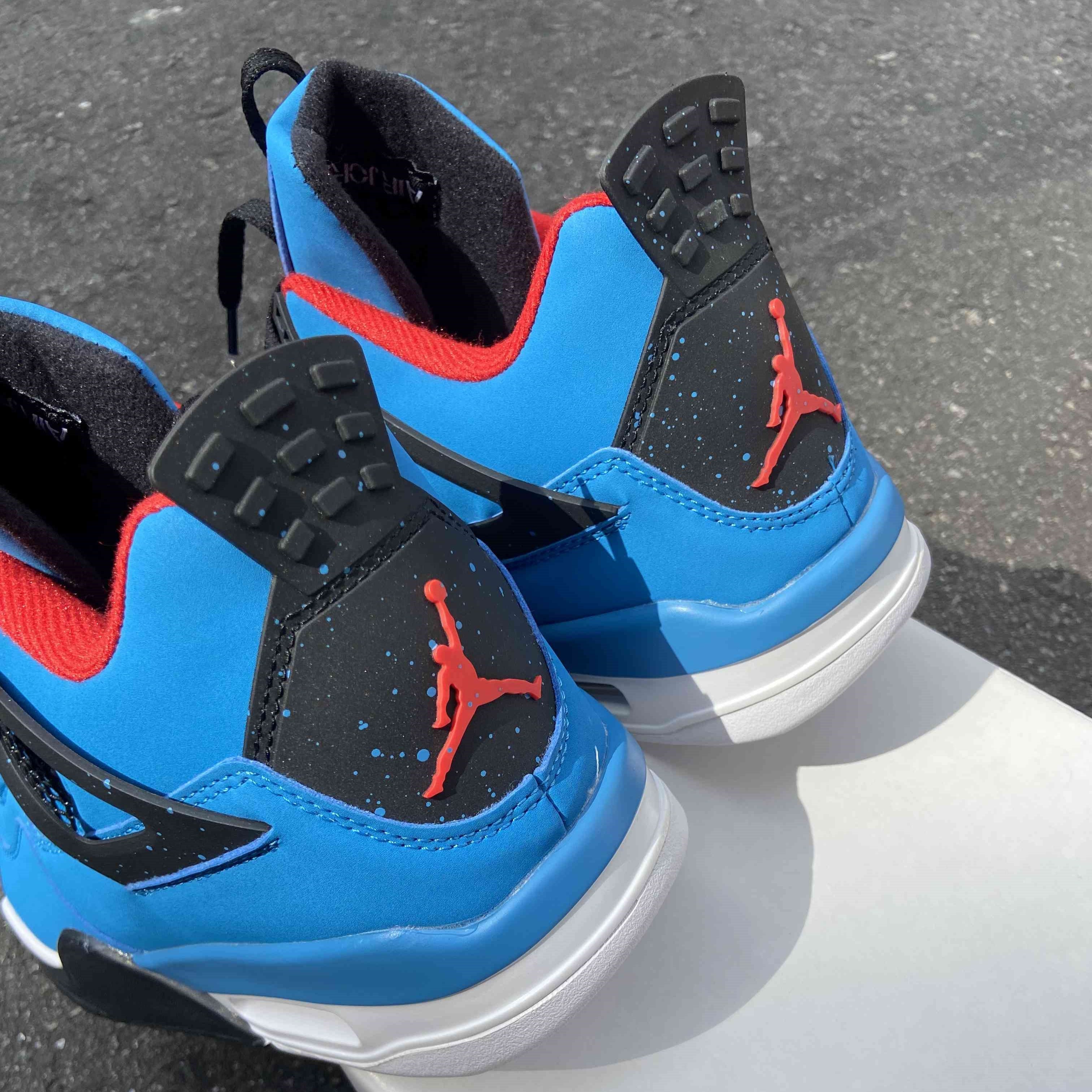 Air Jordan 4 Travis Scott Cactus Jack