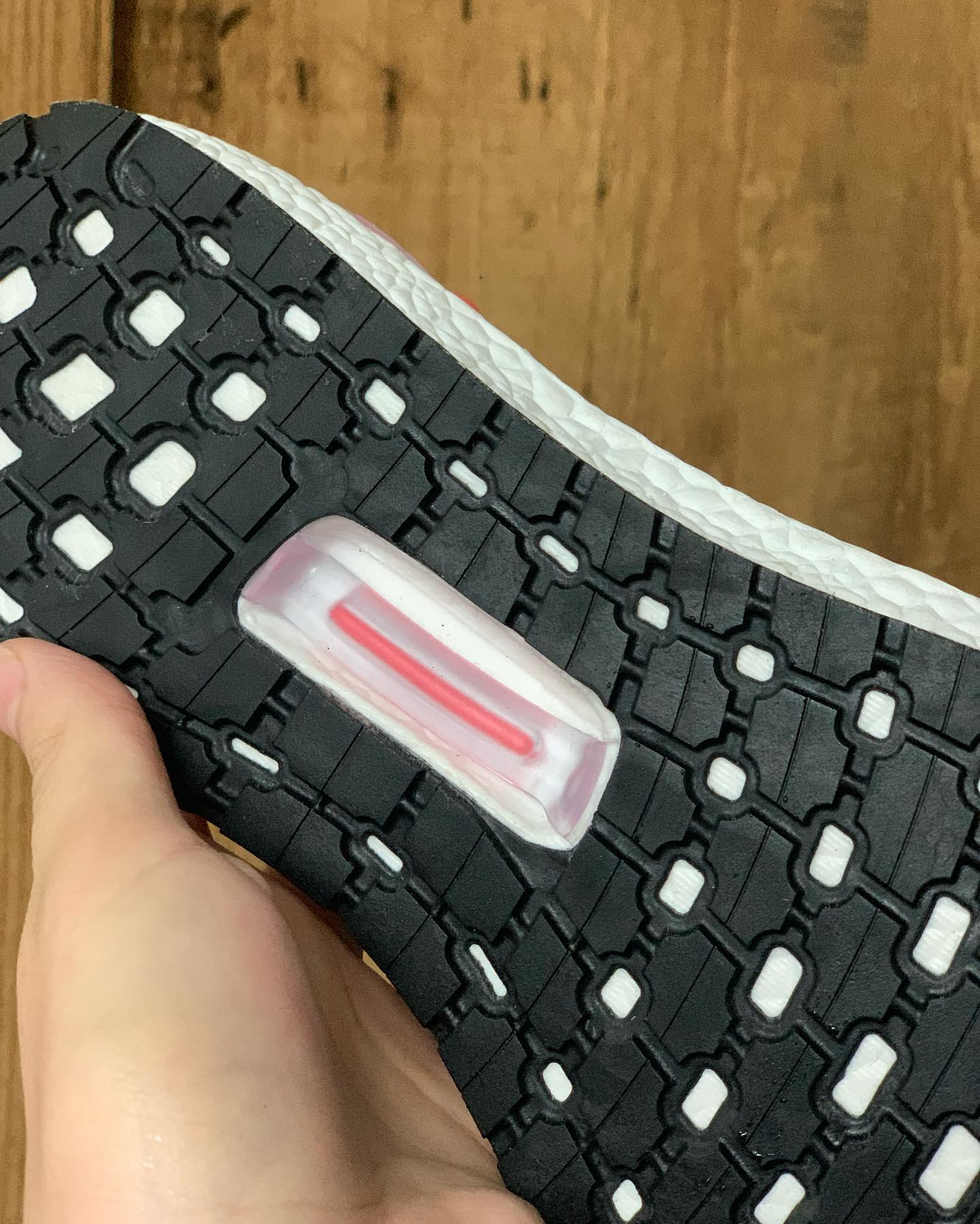 UltraBoost 19 Clear Brown