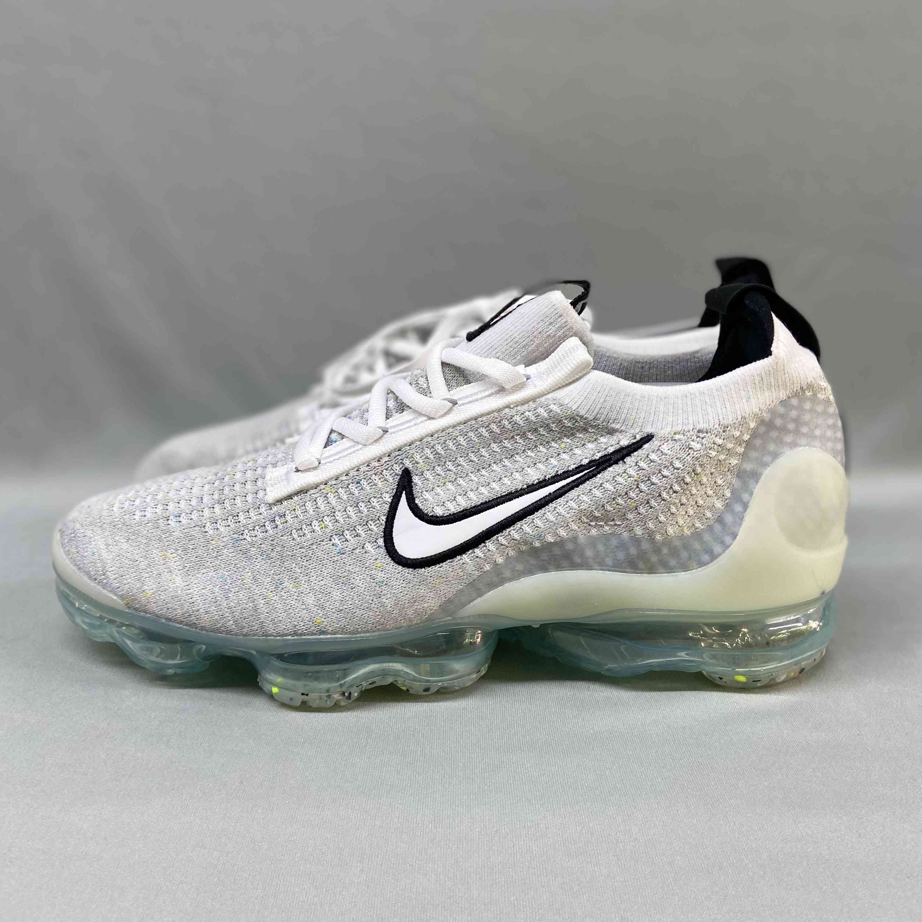 VaporMax 2021 Flyknit Monochrome