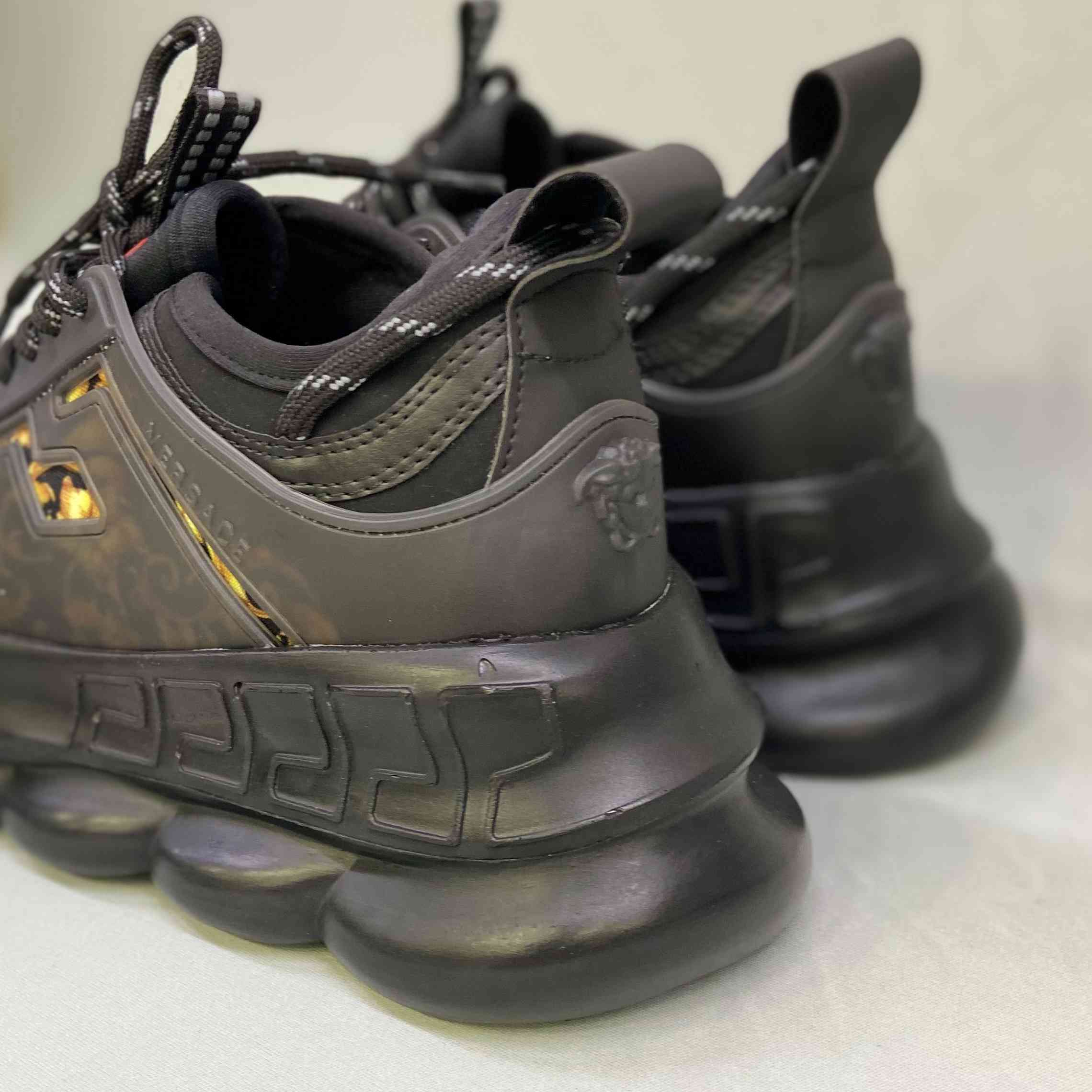 Chain Reaction Black Gold