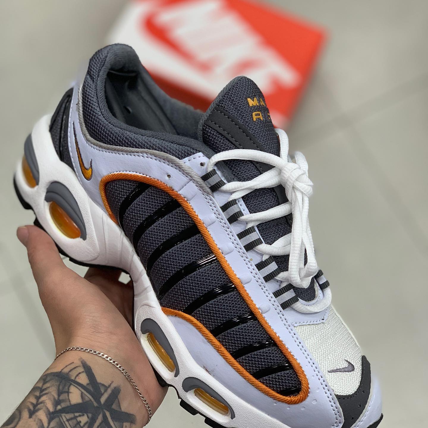 Air Max Tailwind 4 Resin