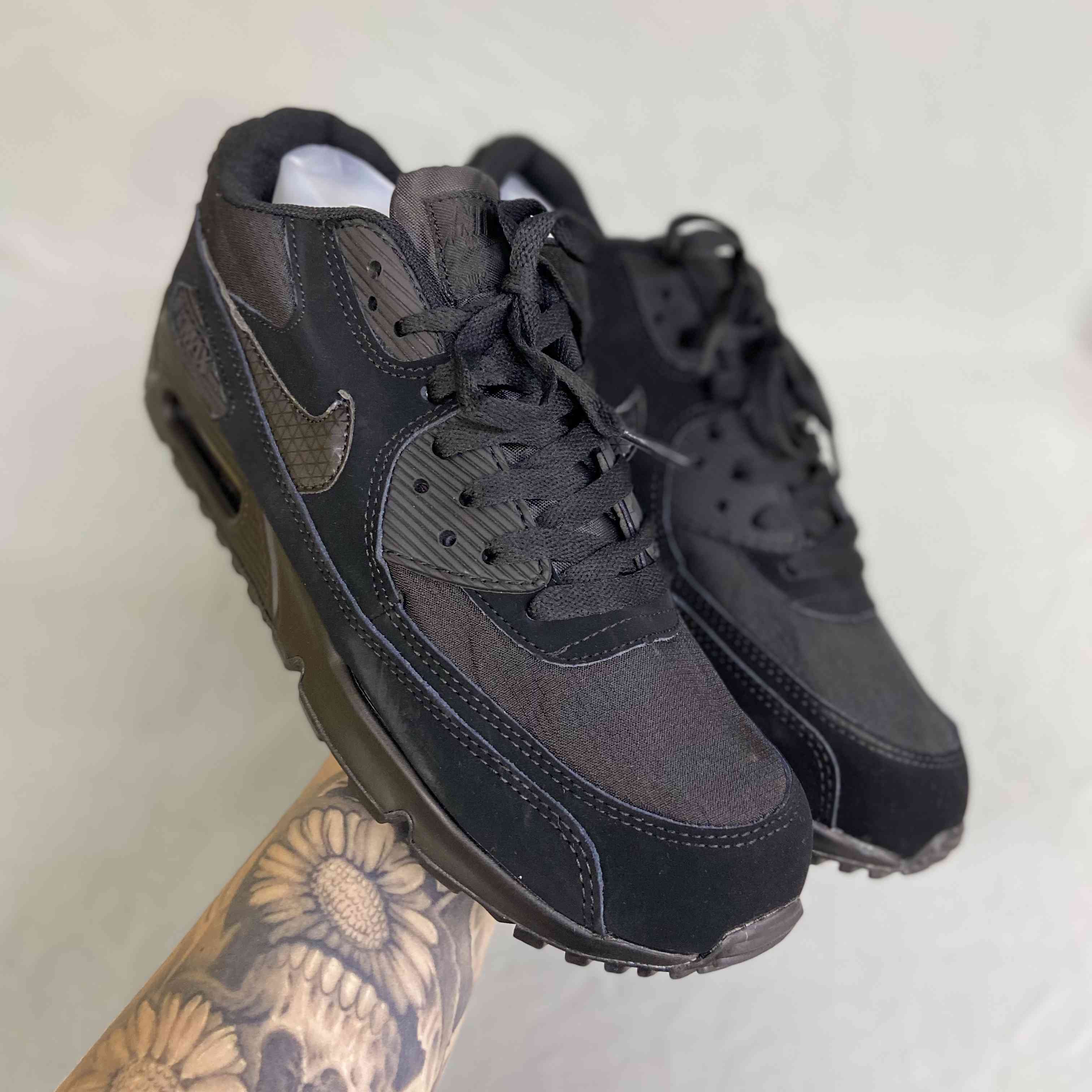 Air Max 90 Triple Black