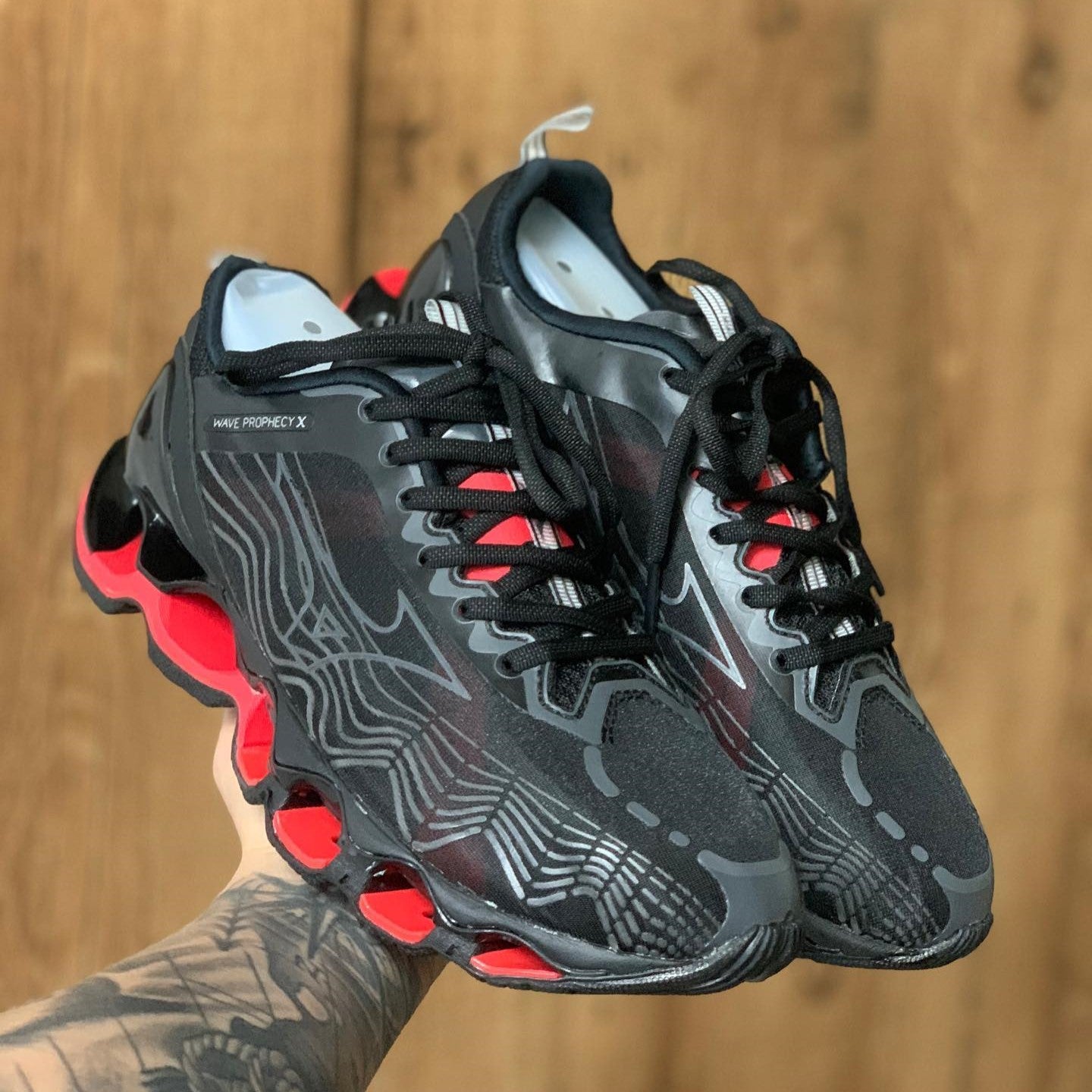 Wave Prophecy X Black Red