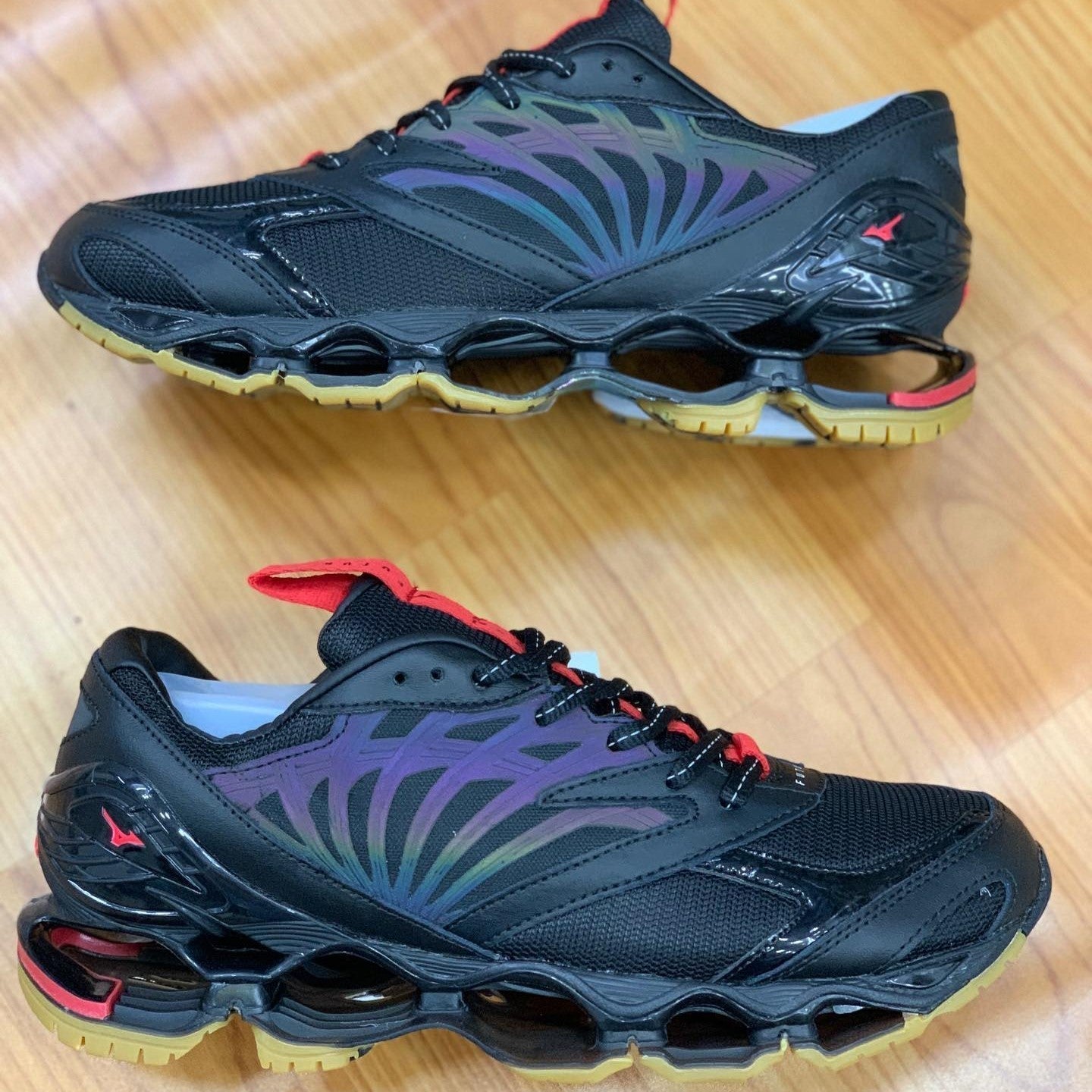 Mizuno Futur Camaleao