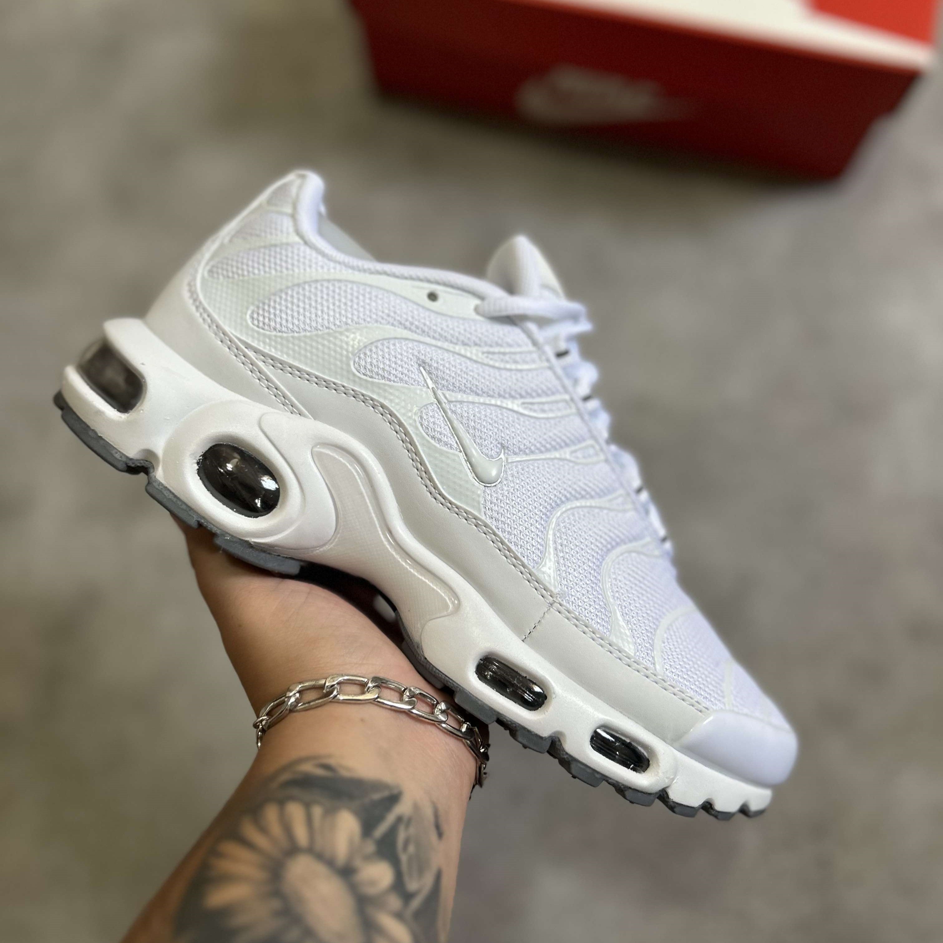 Air Max Plus TN Triple White