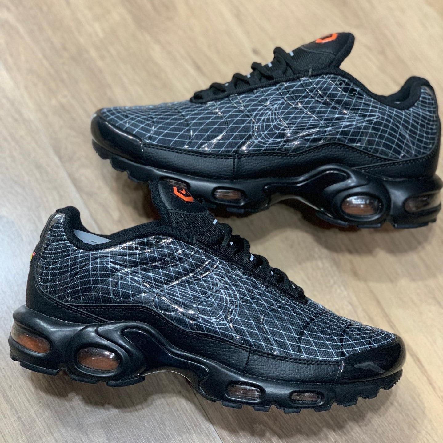 Air Max Plus TNᅠ3D Swoosh Black