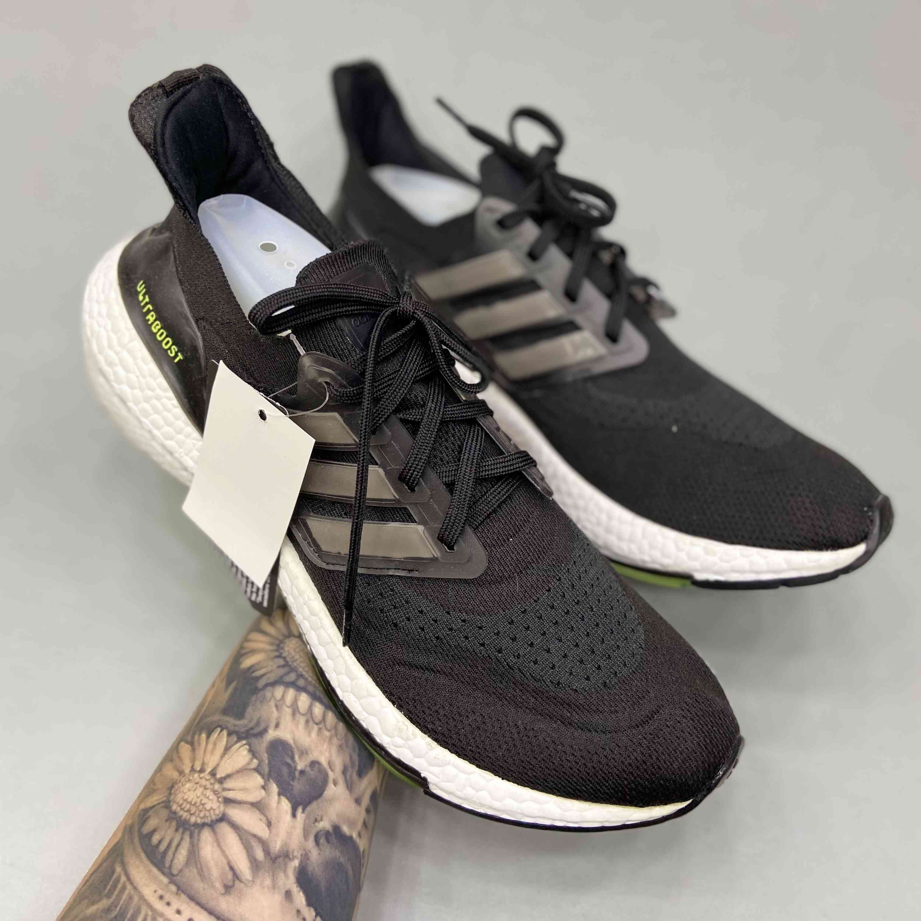 UltraBoost 21 Black Metallic Silver