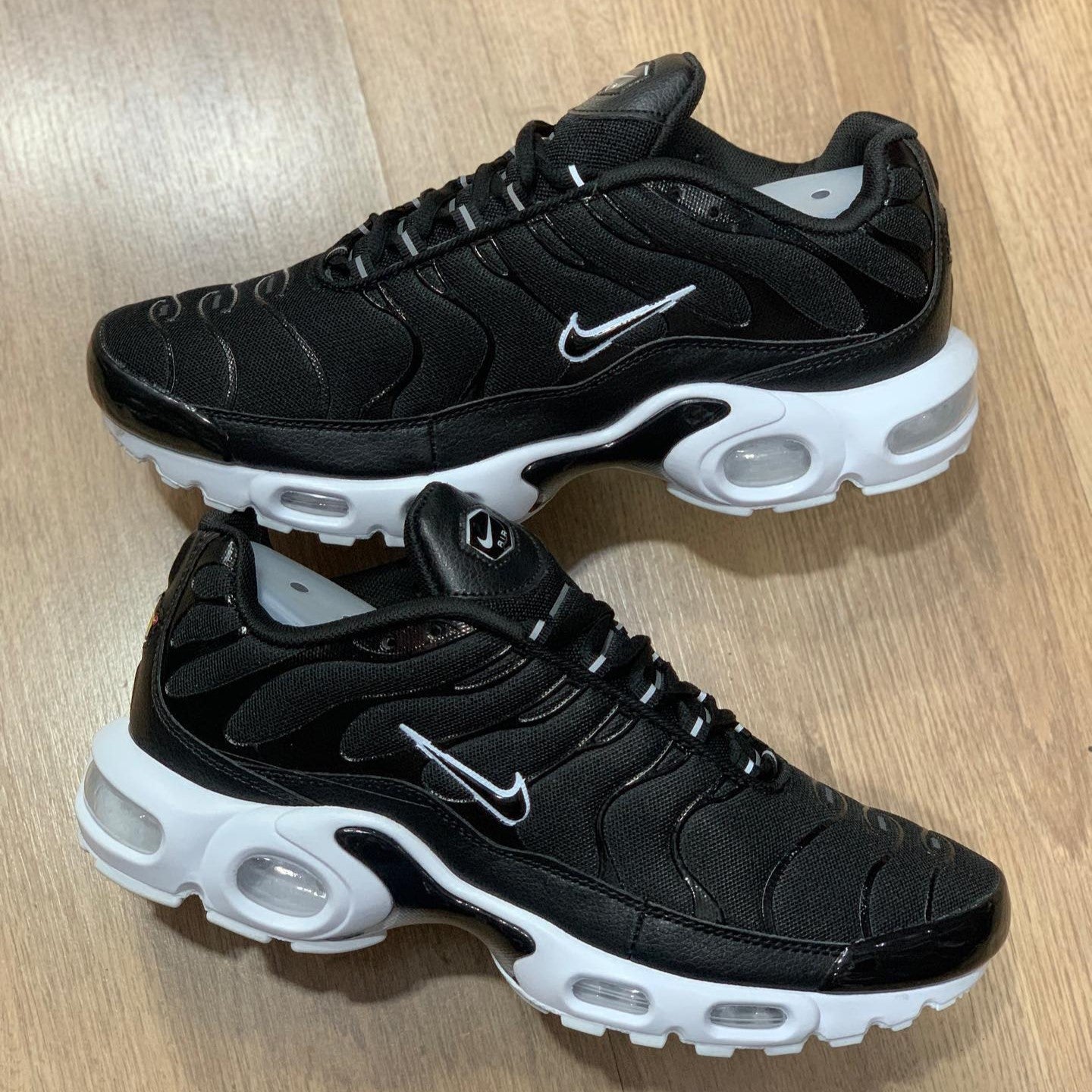 Air Max Plus TN Black White