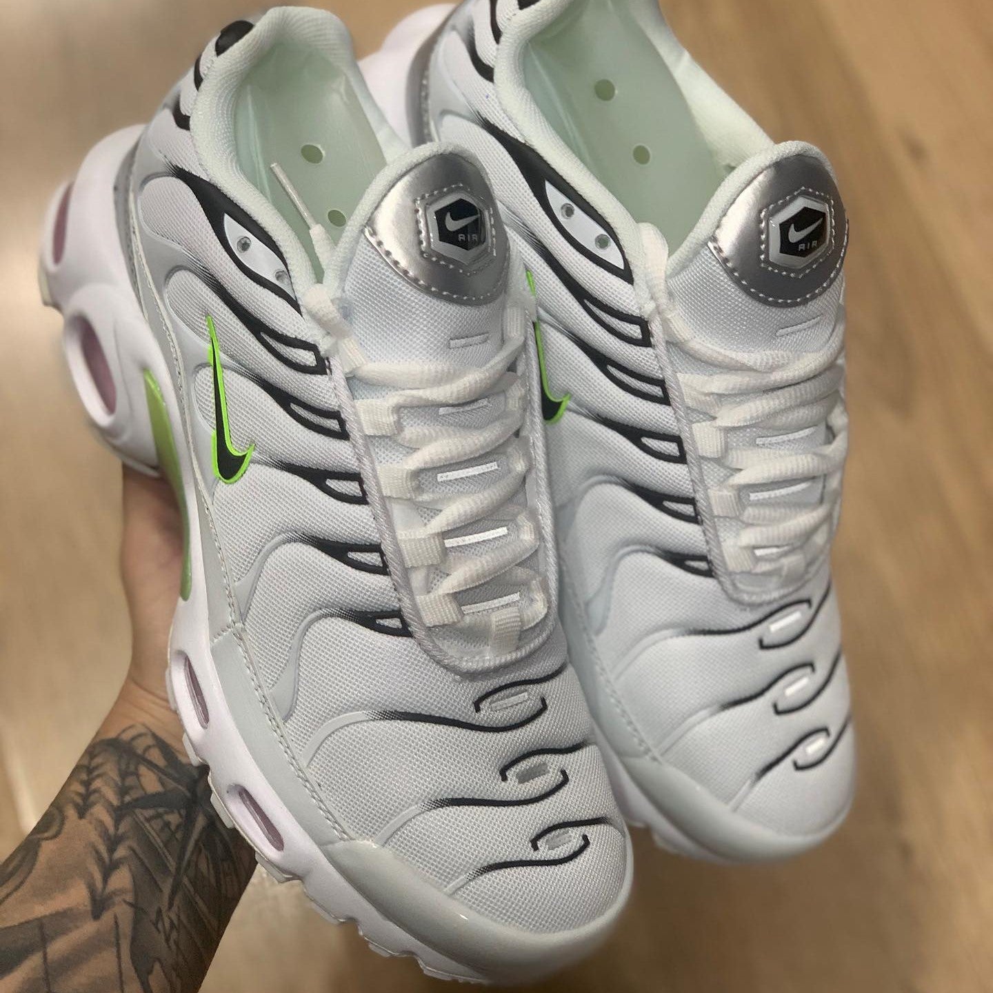Air Max Plus TN White Green Strike
