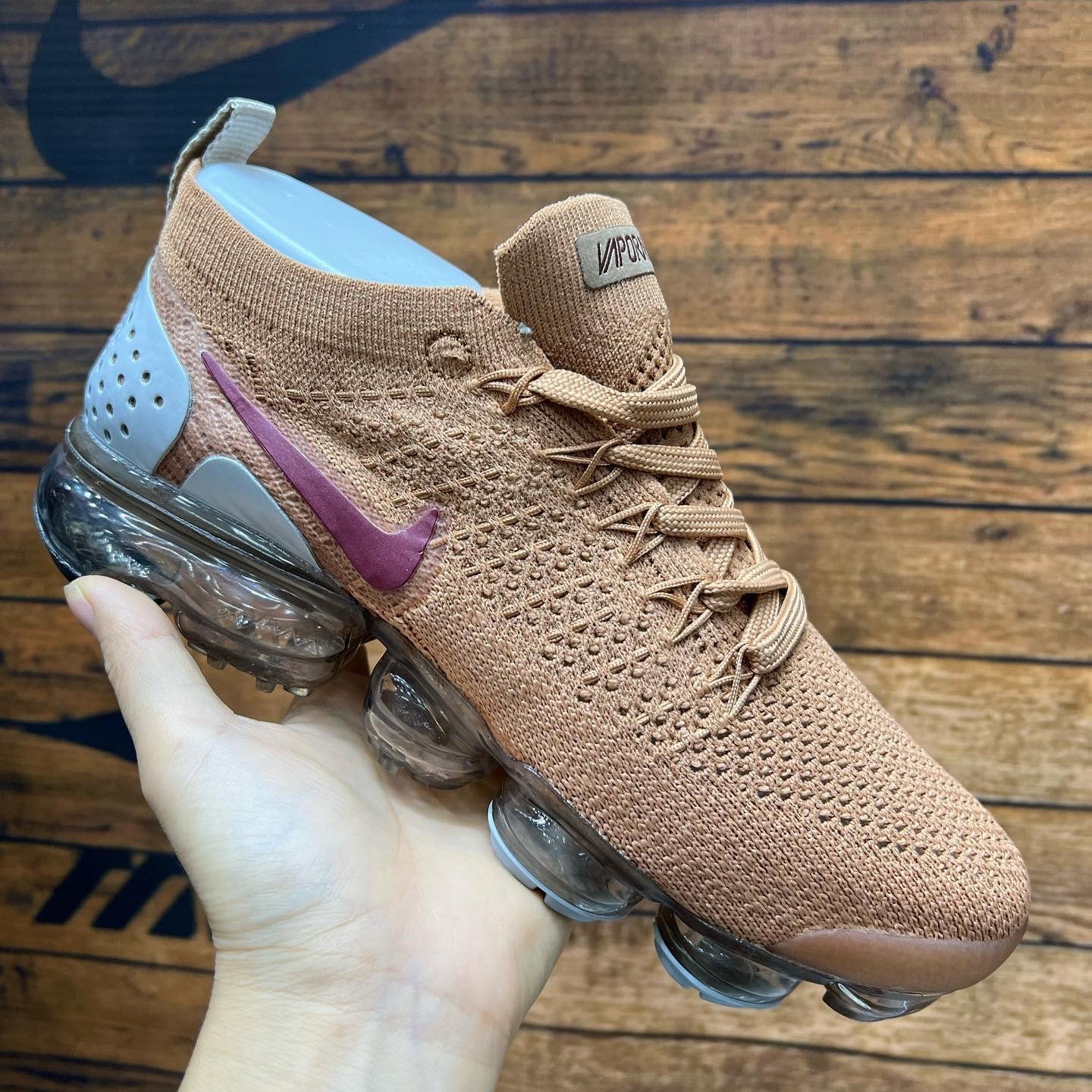 VaporMax Flyknit 2 Particle Beige Igloo