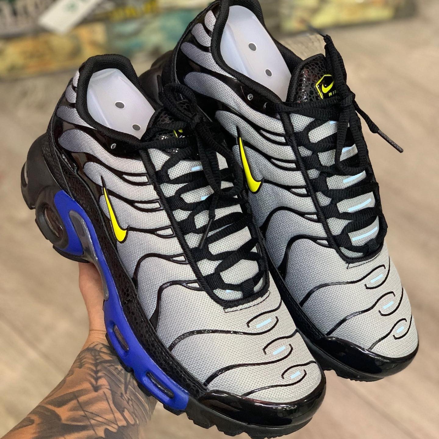 Air Max Plus TN Kiss My Airs