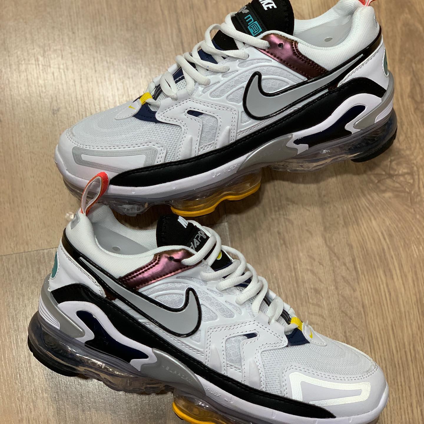 VaporMax EVO Evolution Of Icon