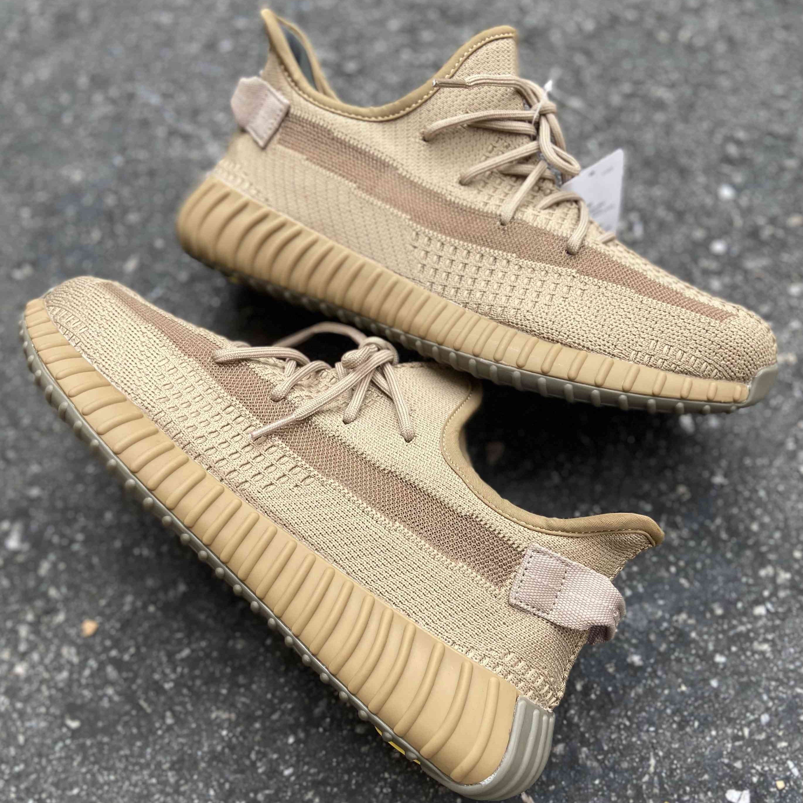 Yeezy Boost 350 v2 Earth
