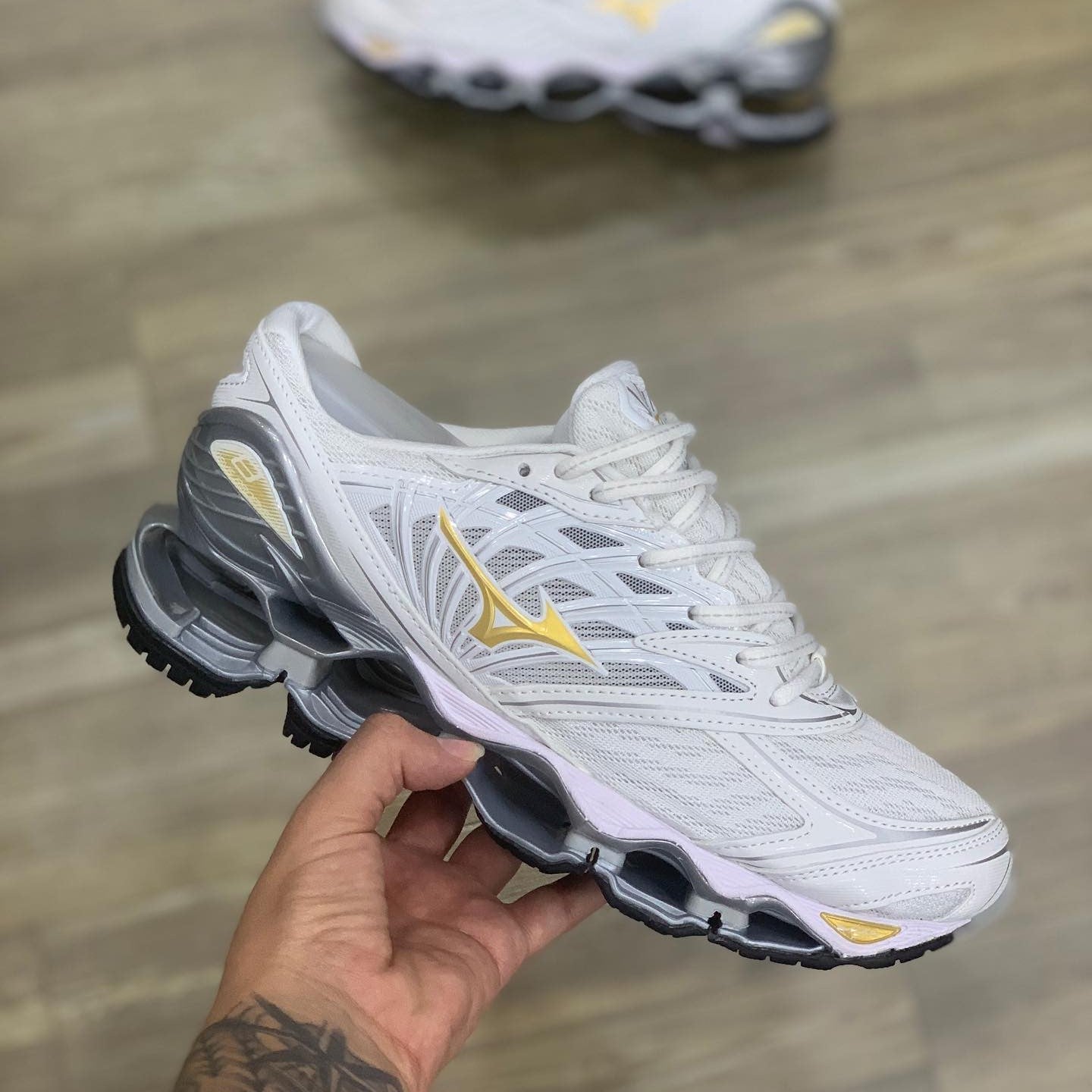 Wave Prophecy 8 White Gold