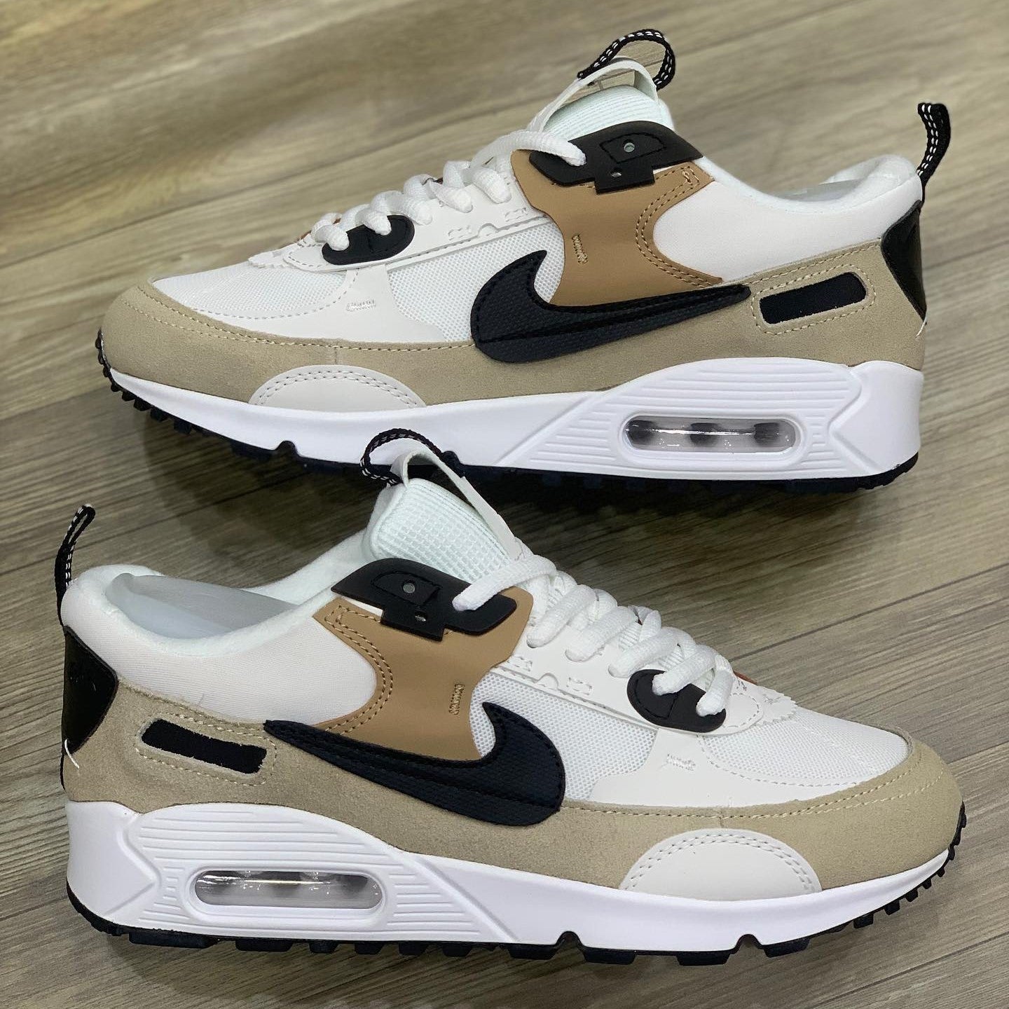 Air Max 90 Futura Tan