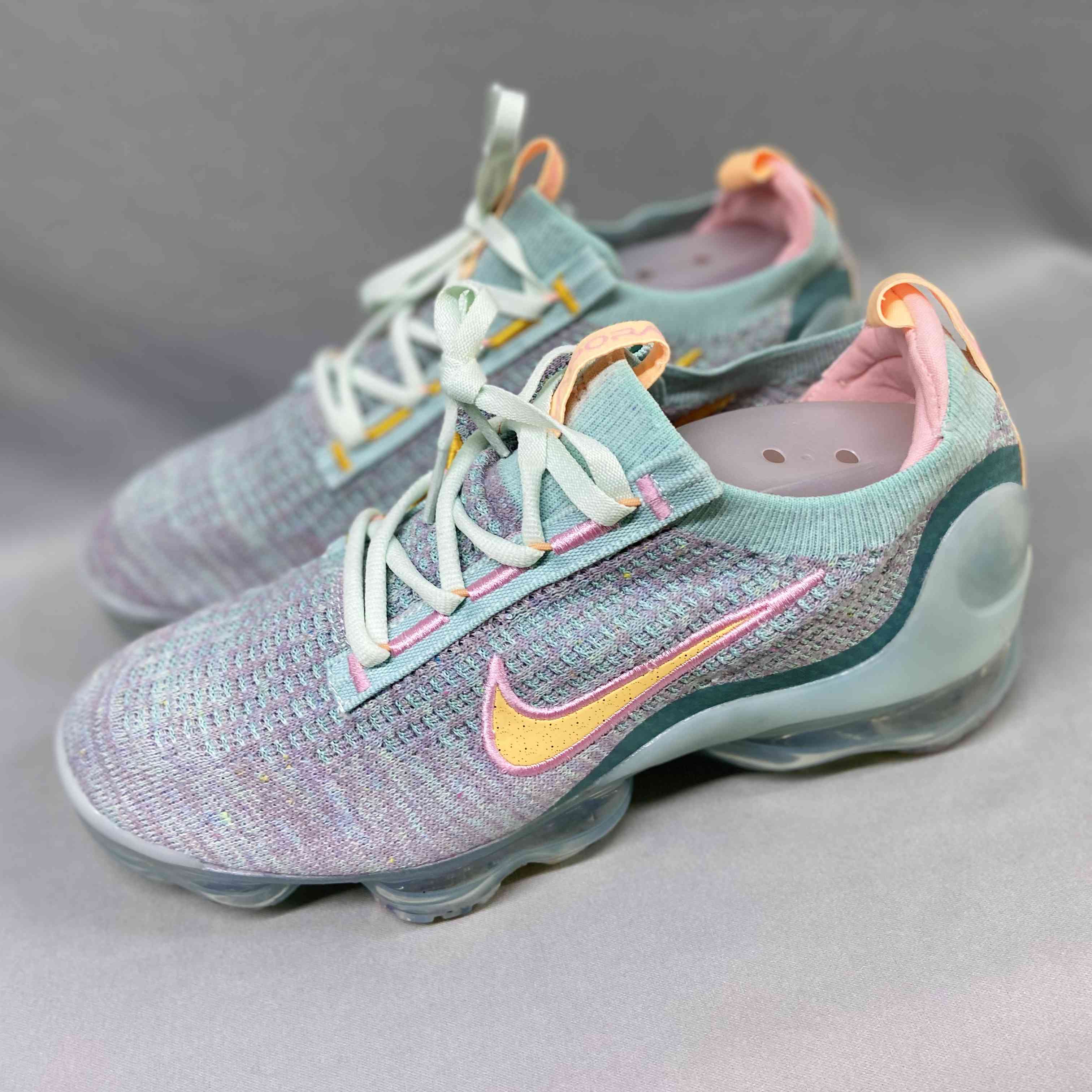 VaporMax 2021 Flyknit Light Dew