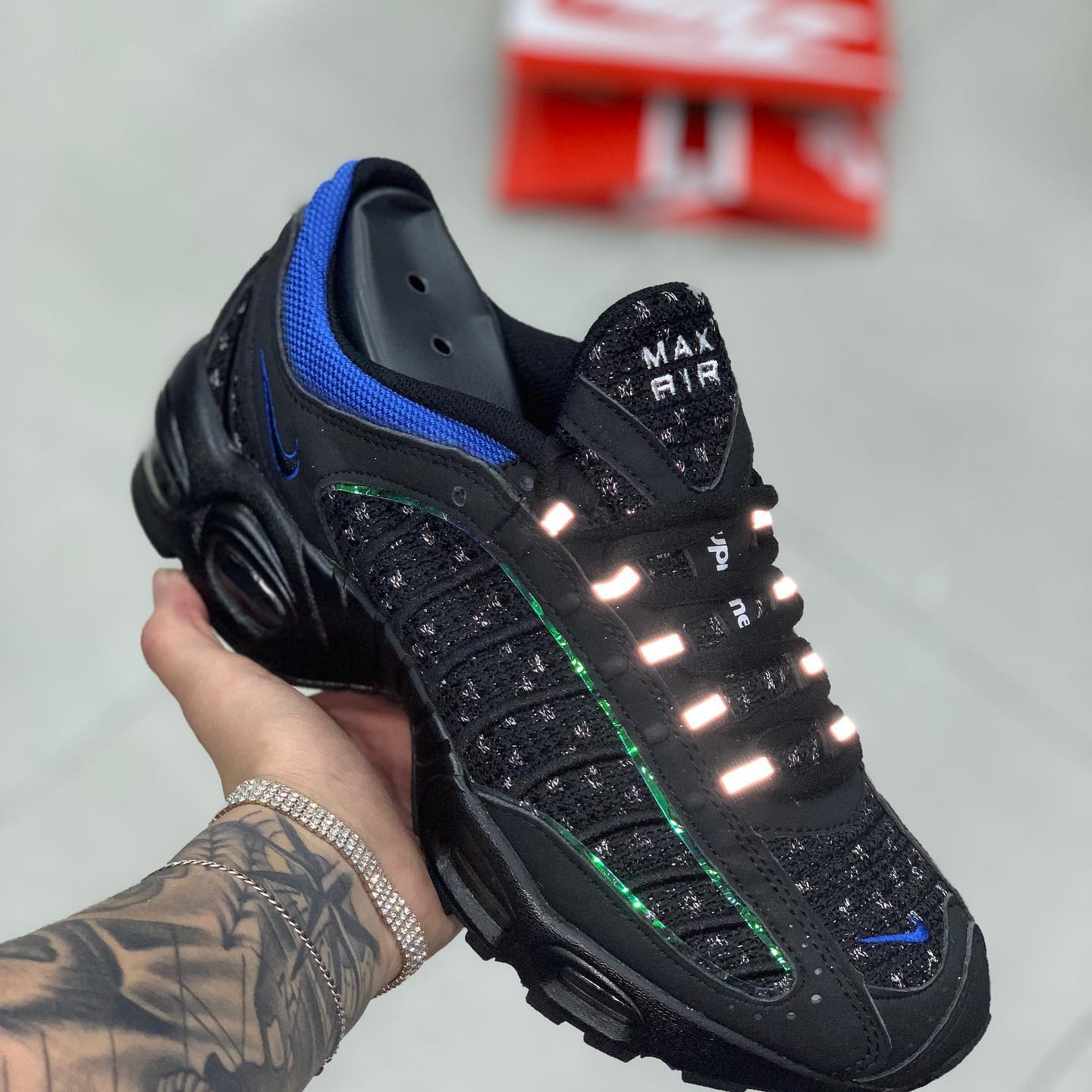 Air Max Tailwind 4 Black Cobalt Supreme