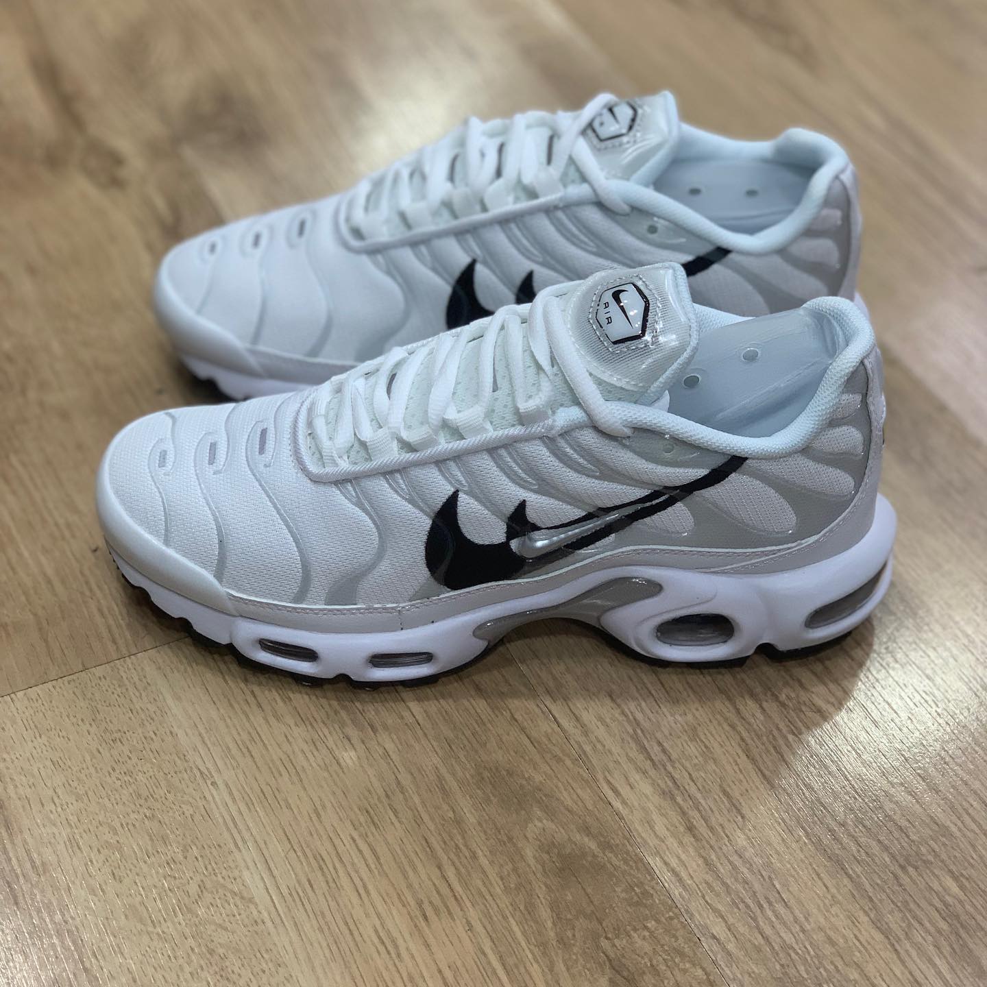 Air Max Plus TN Double Swosh