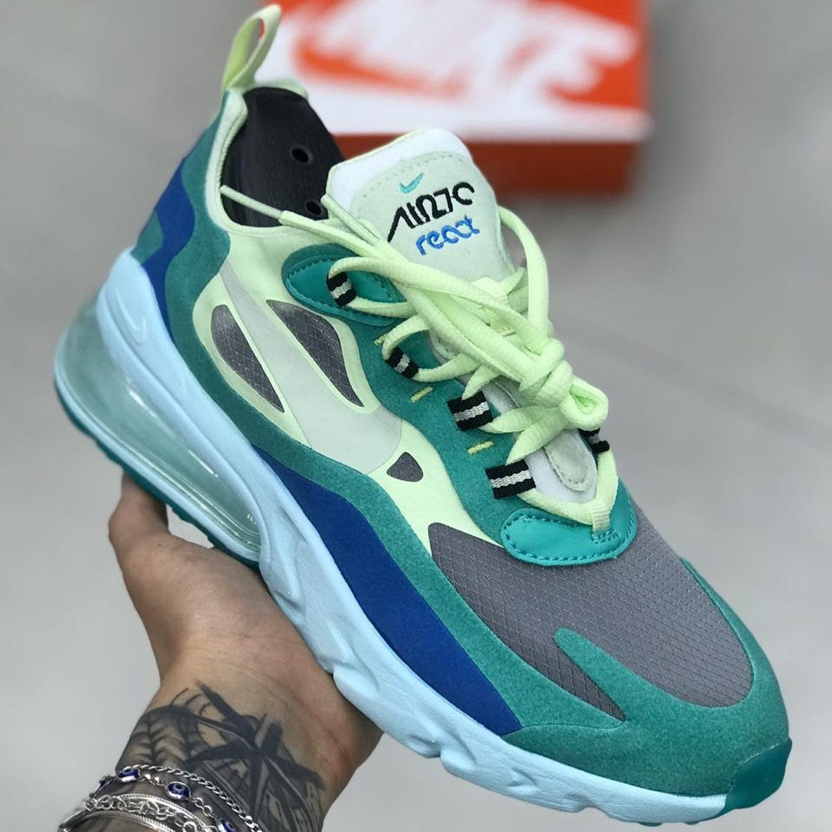 Air Max 270 React Psychedelic Art