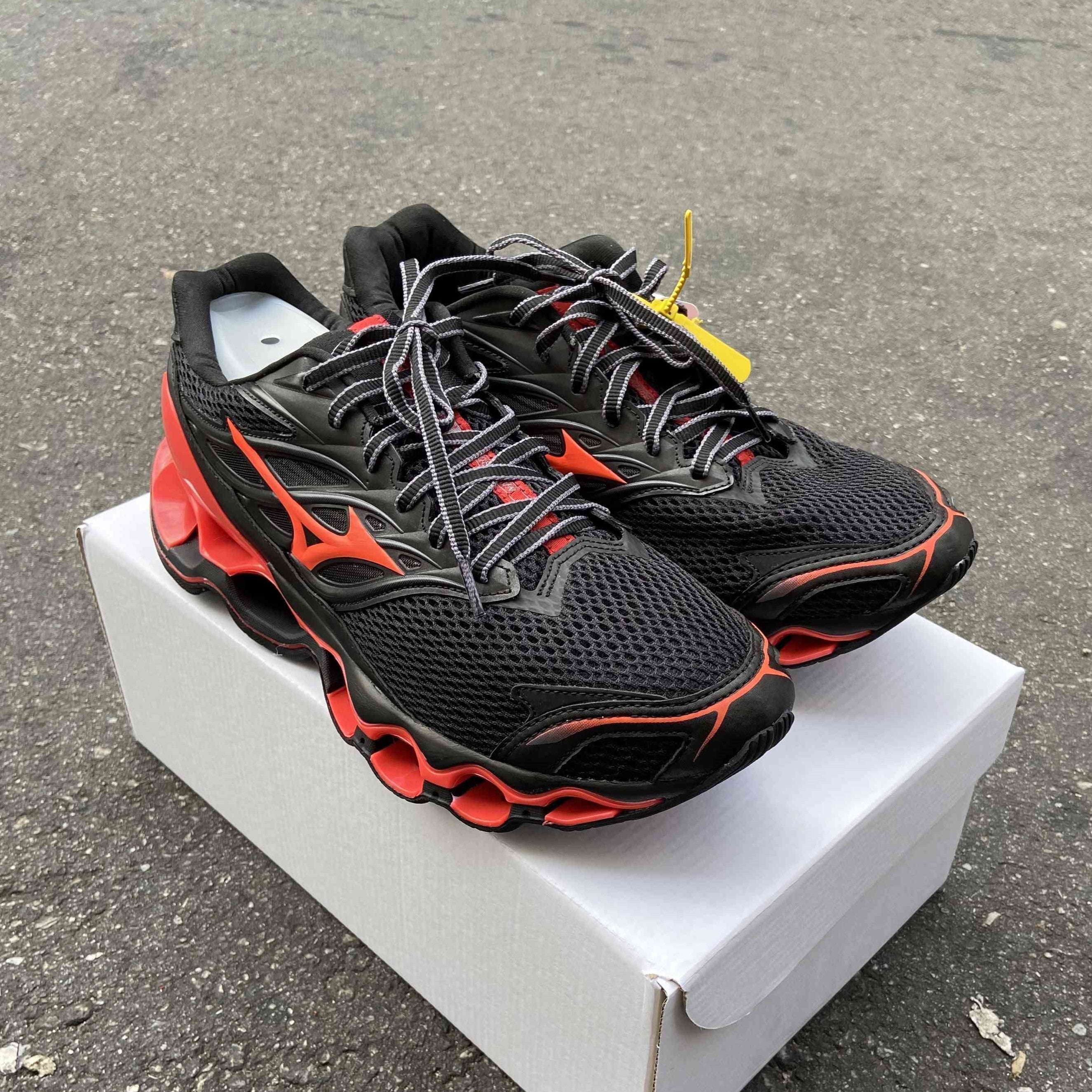 Wave Prophecy 11S Black Red