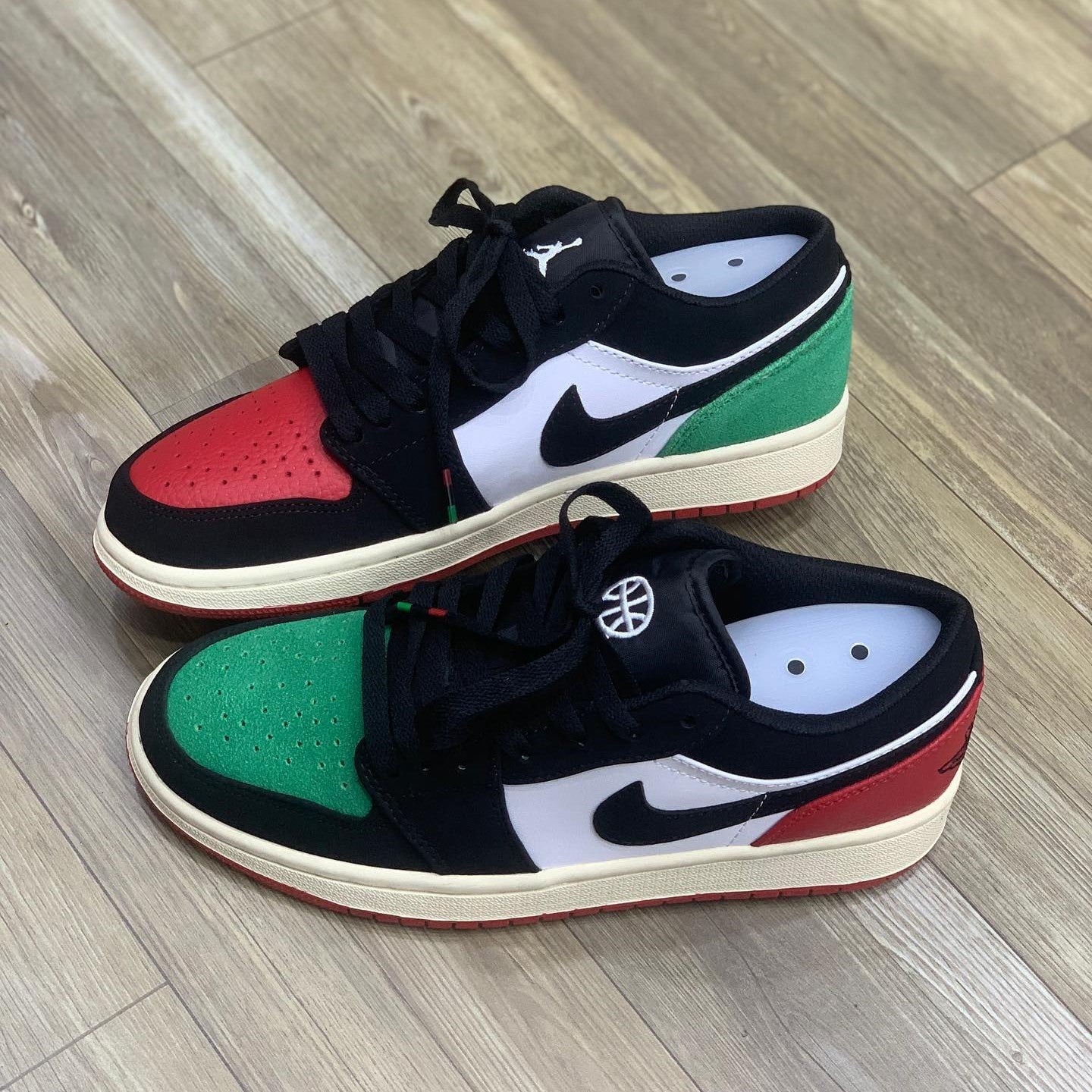 Air Jordan 1 Low Quai 54