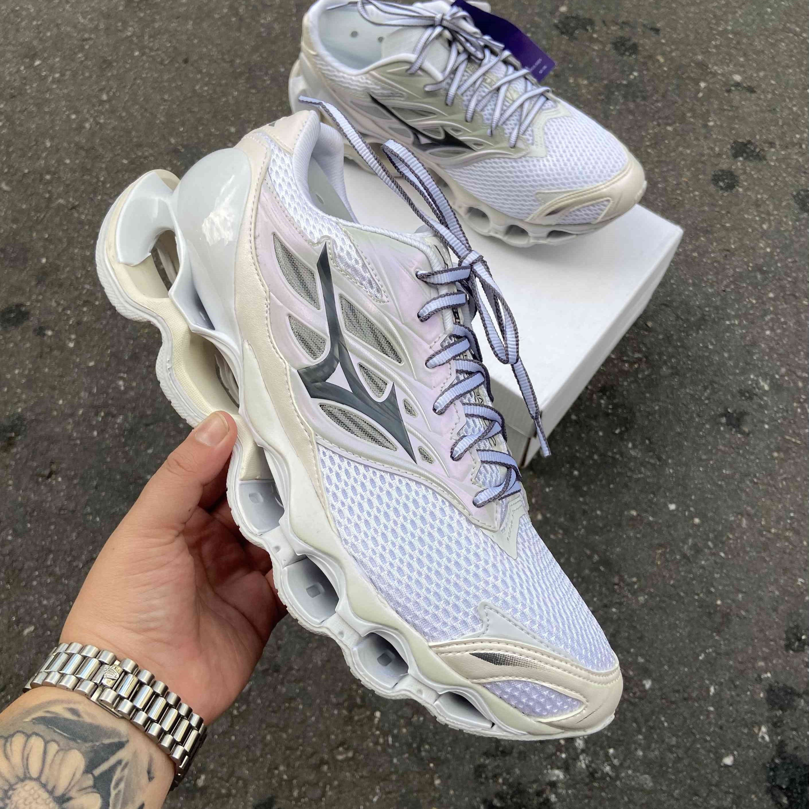 Wave Prophecy 11S White