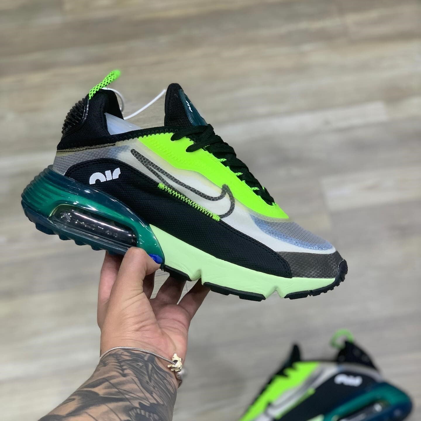 Air Max 2090 Volt Blue