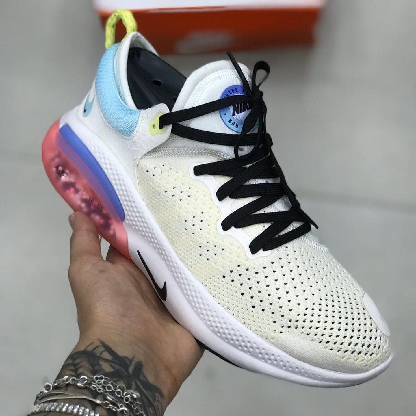 Joyride Run Flyknit Summit White