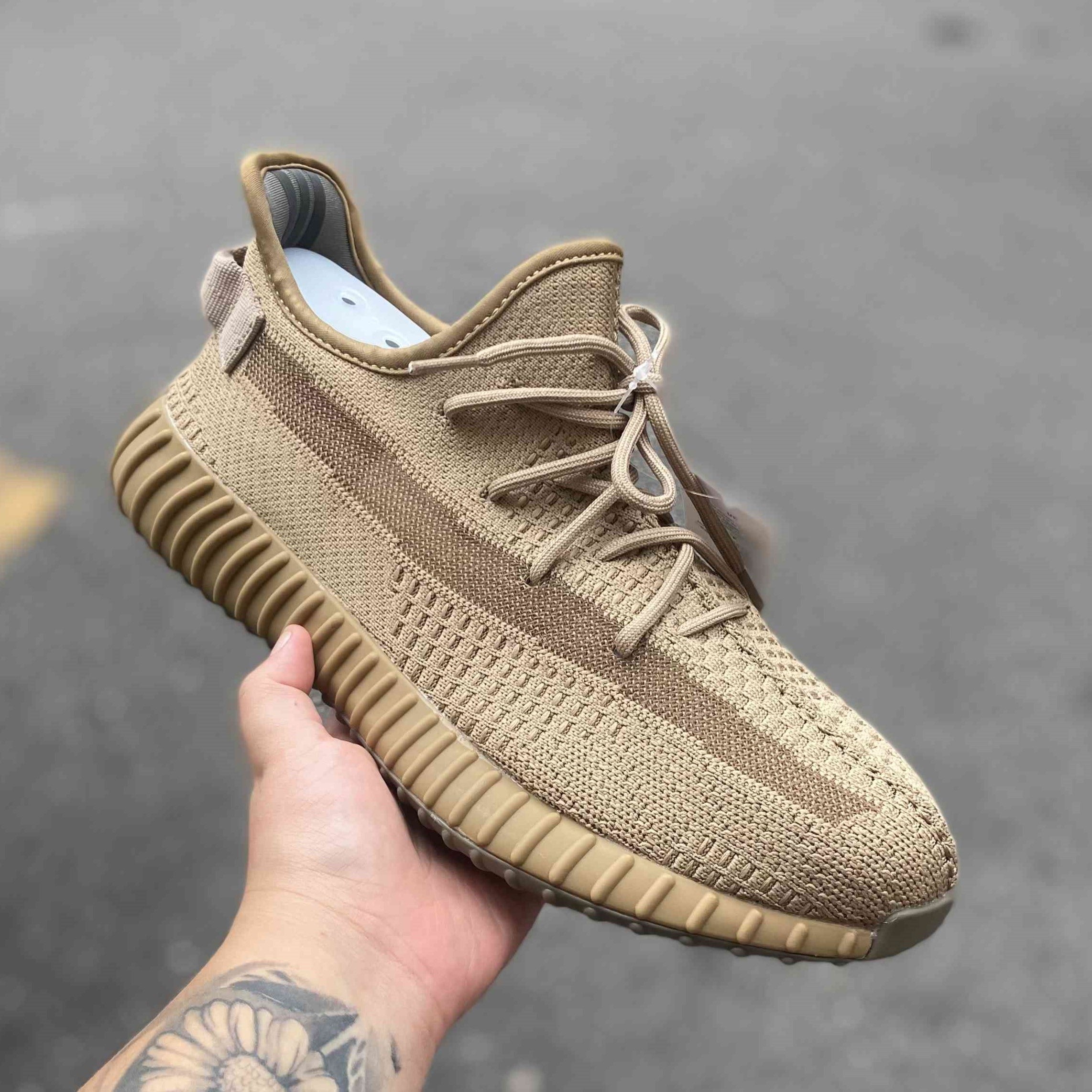 Yeezy Boost 350 v2 Earth