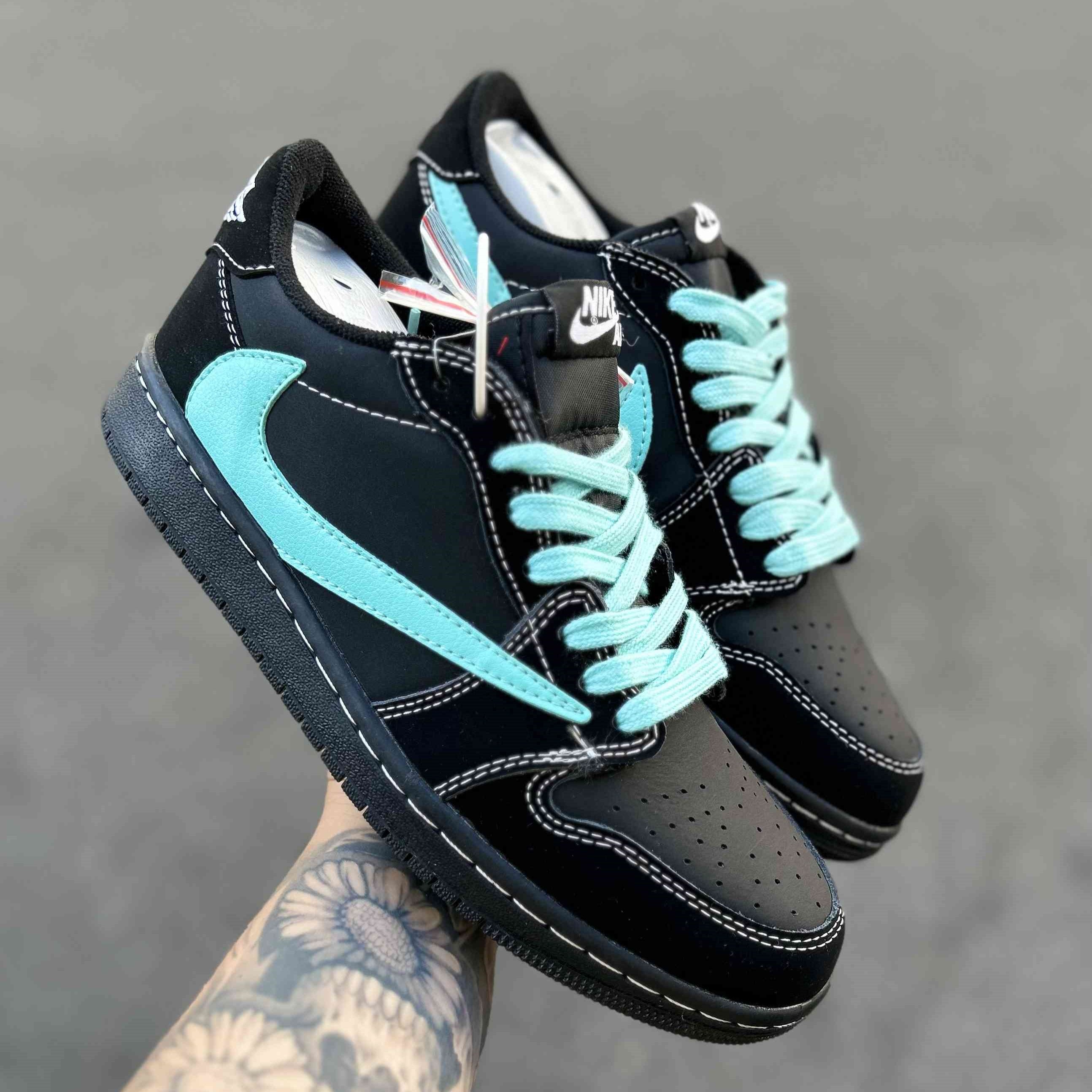 Air Jordan 1 Low 11837 x TIFFANY & CO.x Travis Scott