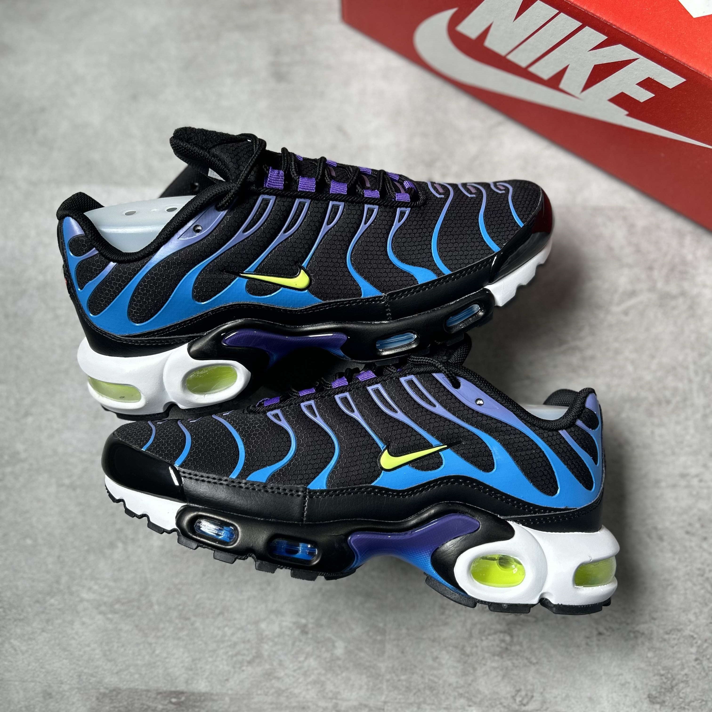 Air Max Plus TN Kaomoji