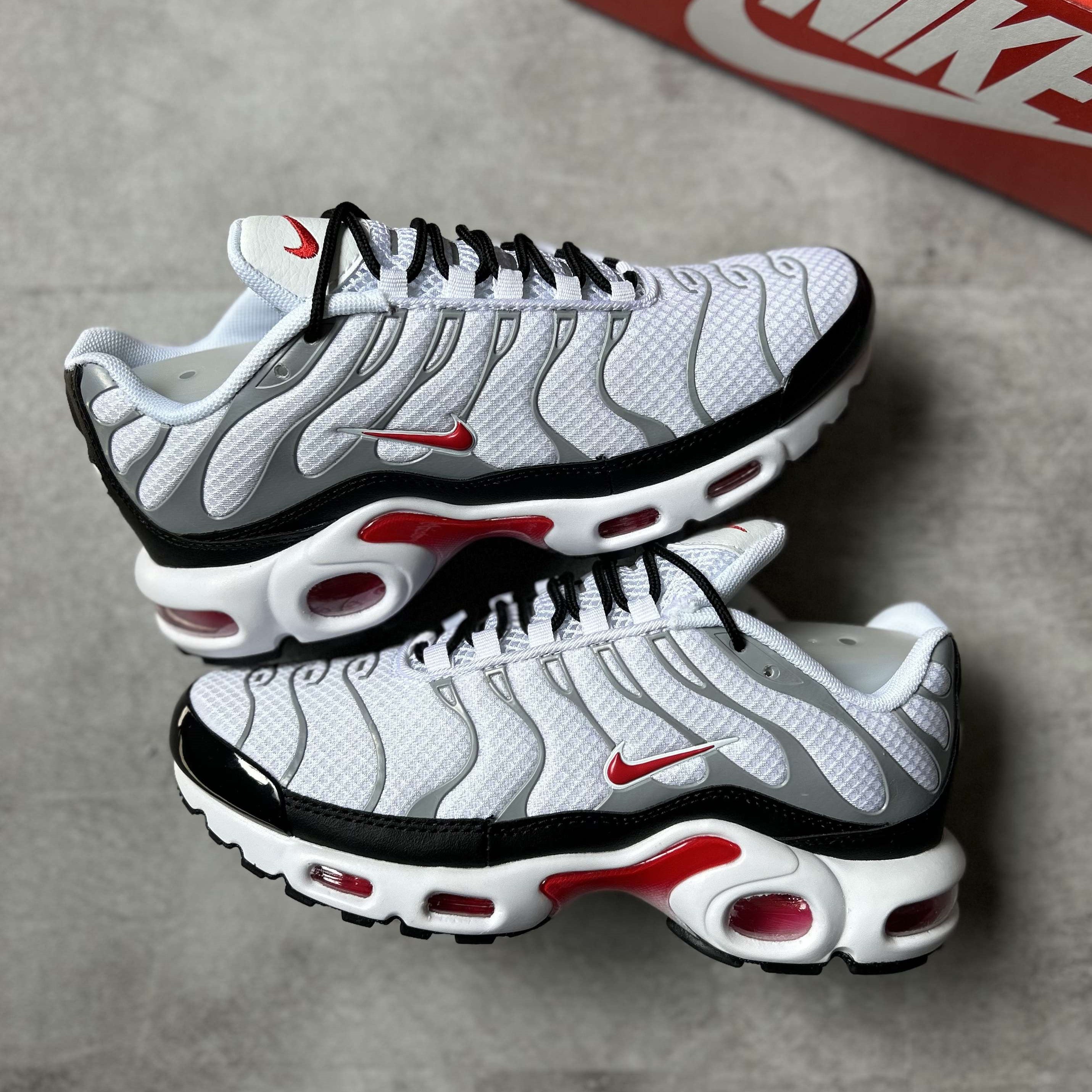 Air Max Plus TN GS Photon Dust Red