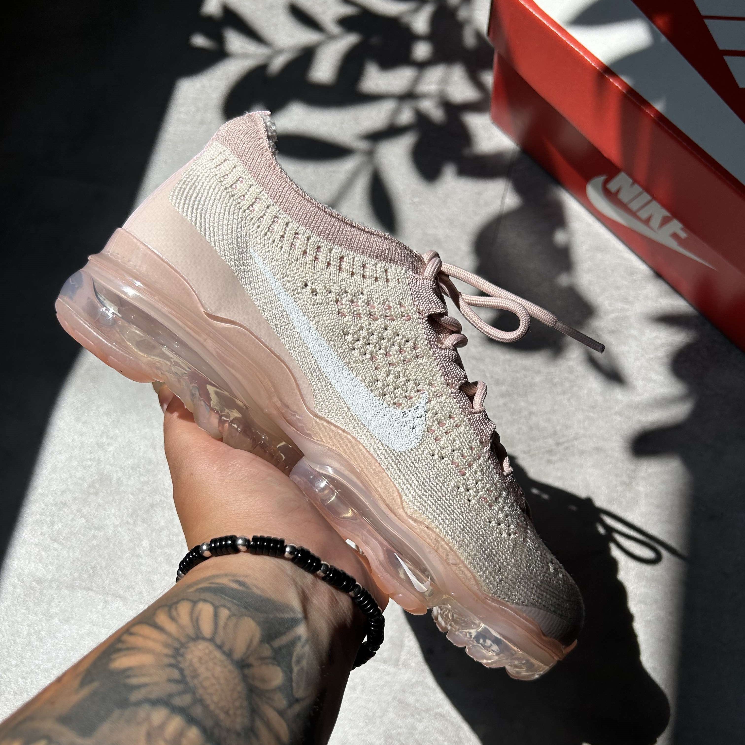 VaporMax 2023 Flyknit Oatmeal