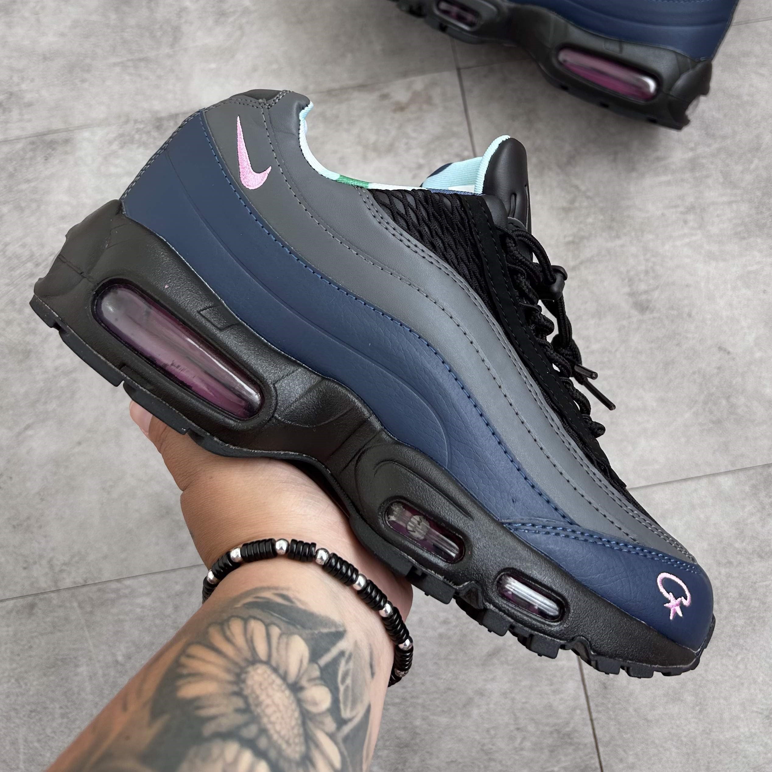 Corteiz X Air Max 95 SP Rules The World Pink Beam