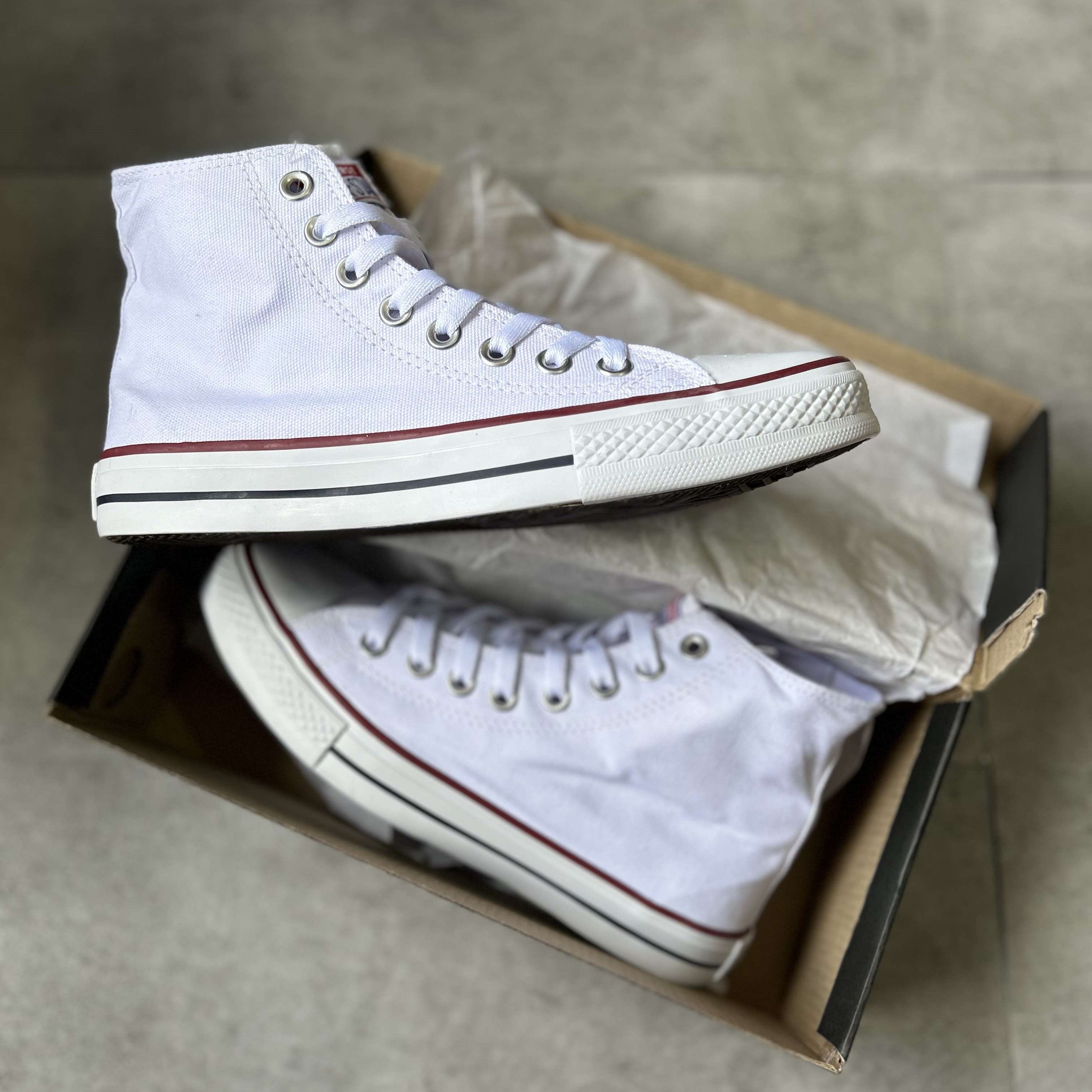Chuck Taylor All Star Leather Hi White