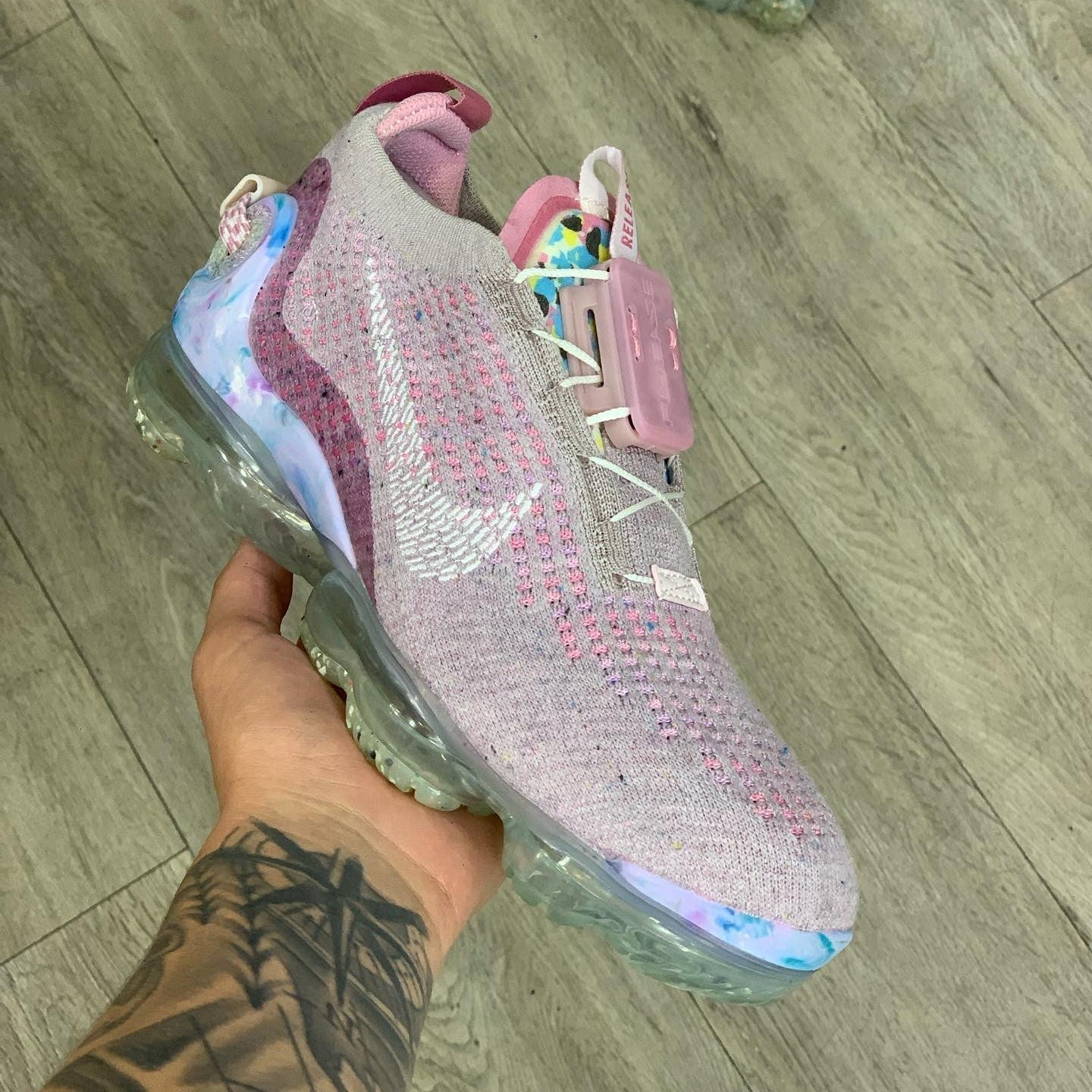 VaporMax 2020 Flyknit Light Arctic Pink
